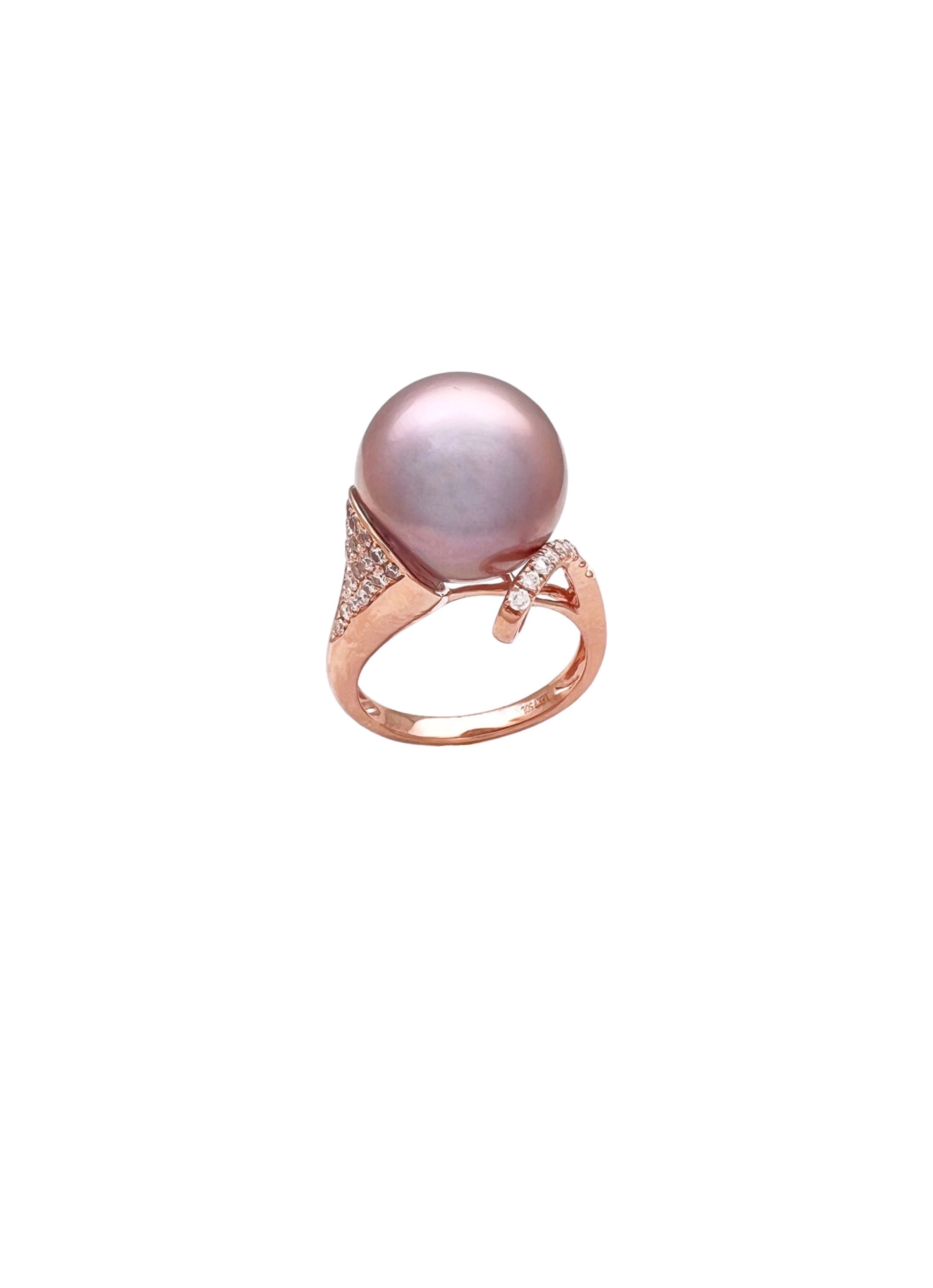 12.6MM Certified Aubergine South Sea Pearl & 0.31 Carats Diamonds Set In 18 Karat Rose Gold Ring