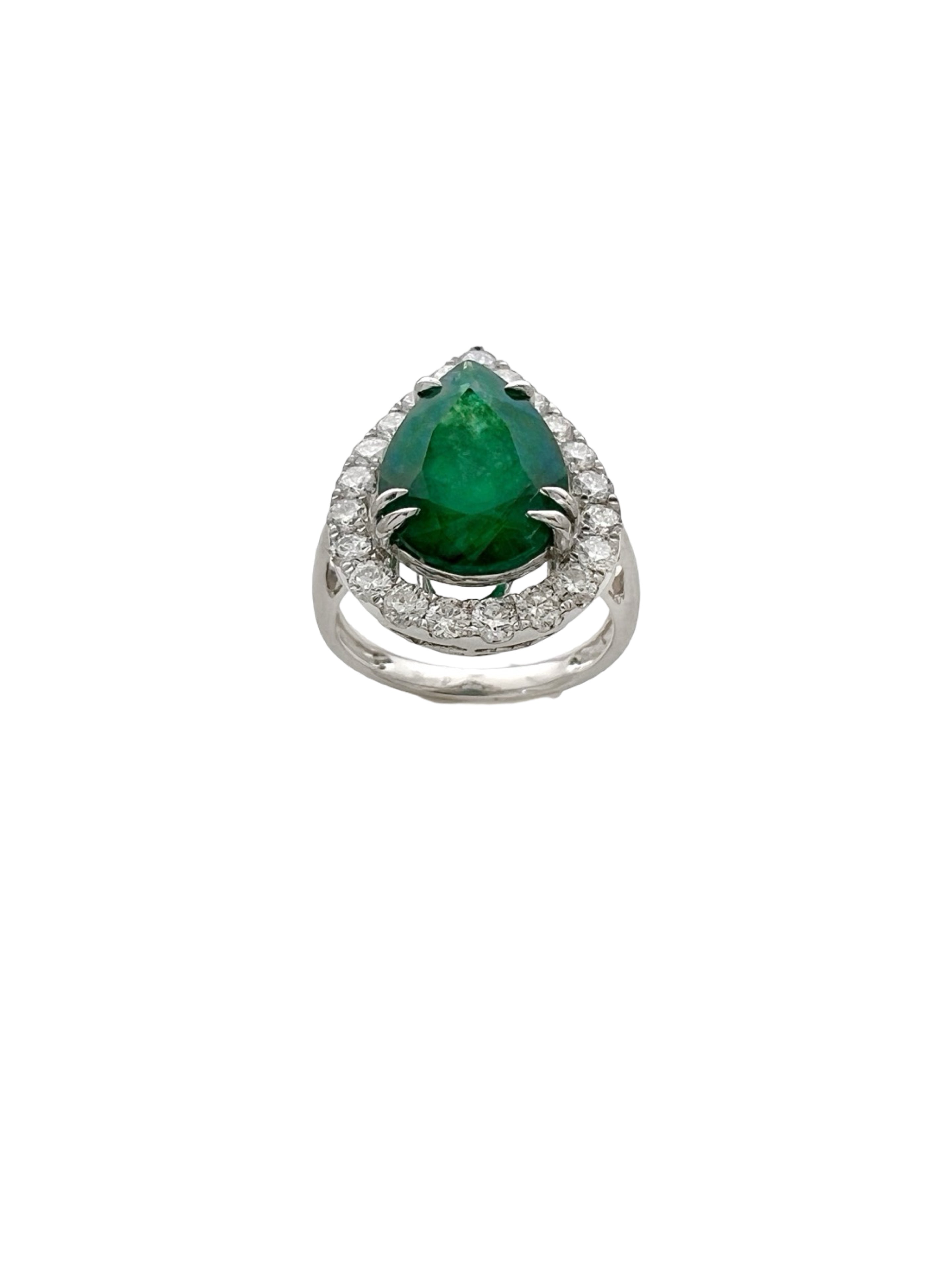 4.72 Carats Brazilian Emerald F2 (Certified) & 1.39 Carats Diamonds VS2 Set In 18K White Gold Ring