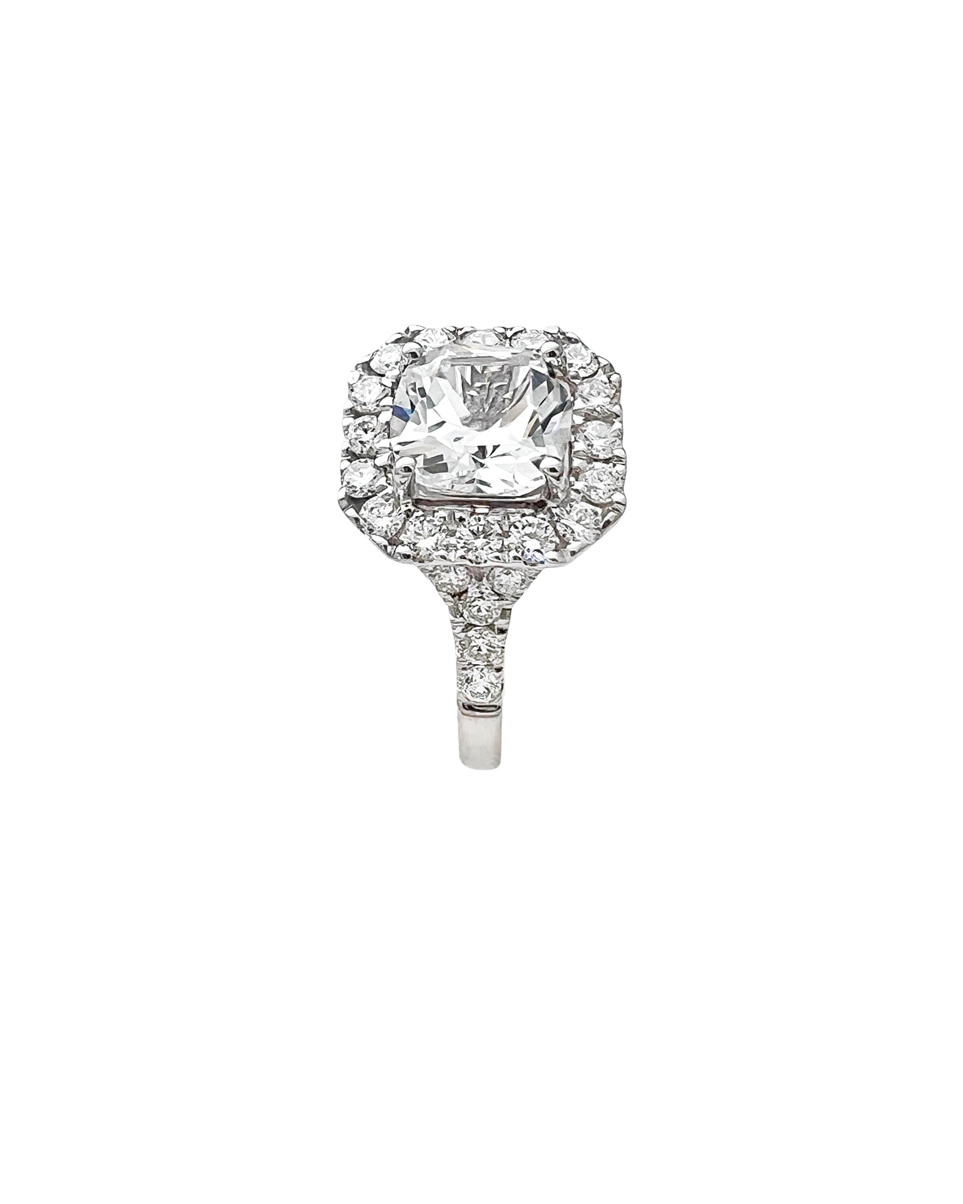 2.68 Carats White Sapphire Unheated (Certified) & 1.01 Carats Diamonds VS2 Set In 14 Karat White Gold Ring