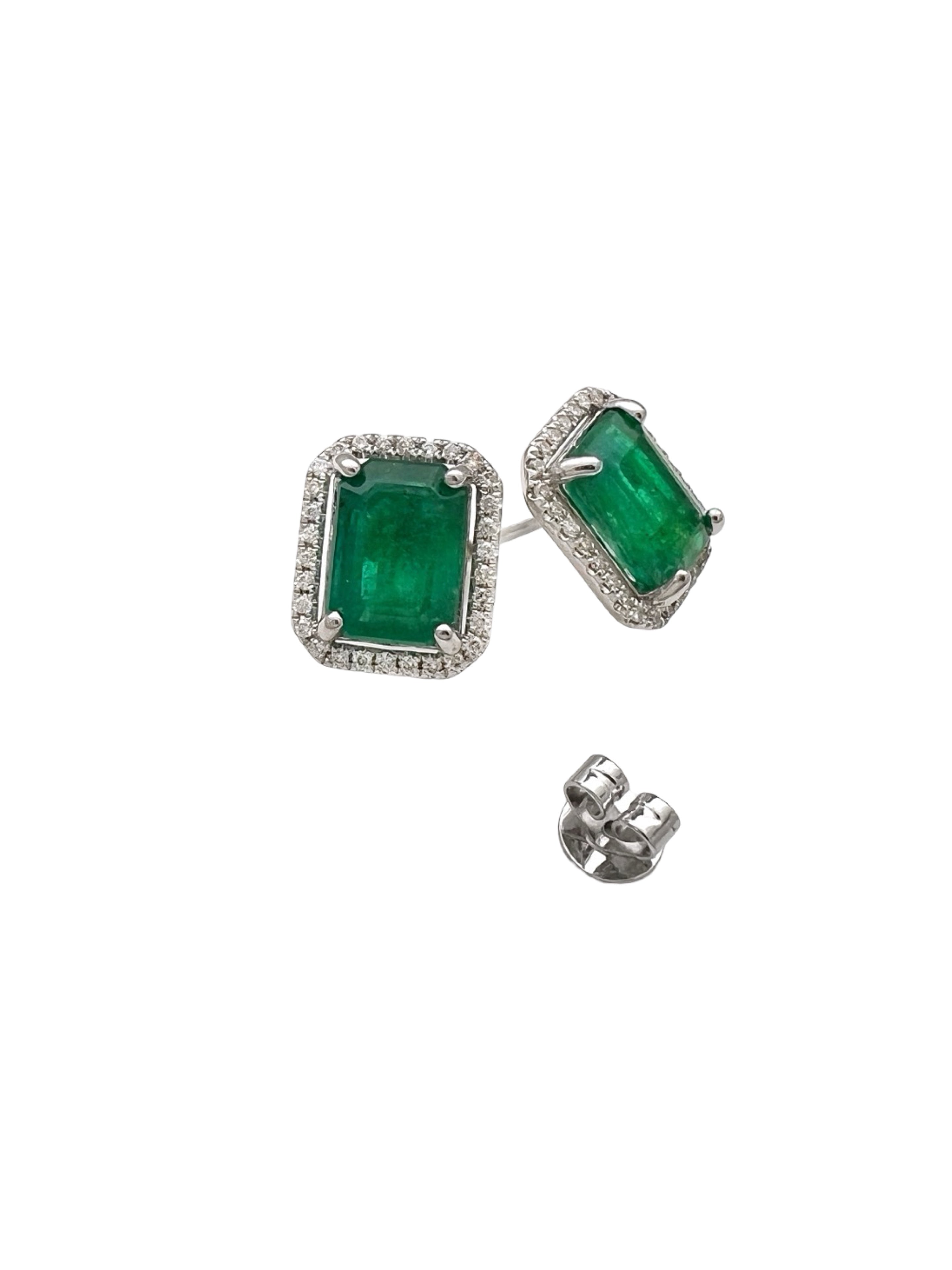 4.47 Carats Brazilian Emeralds F2 (Certified) & 0.42 Carats Diamonds Set 14k White Gold Earrings