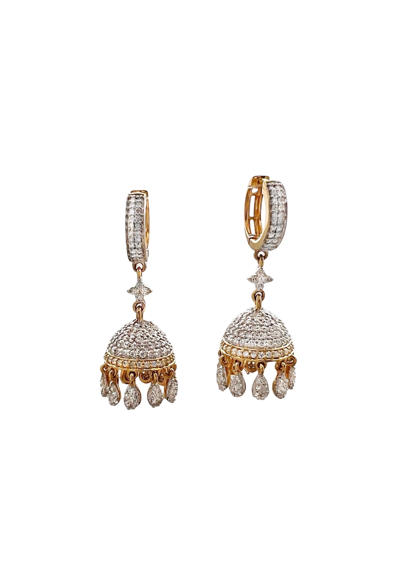 4.32 Carats Diamonds VS2 Set In 18 Karat Yellow Gold Jhumka Earrings