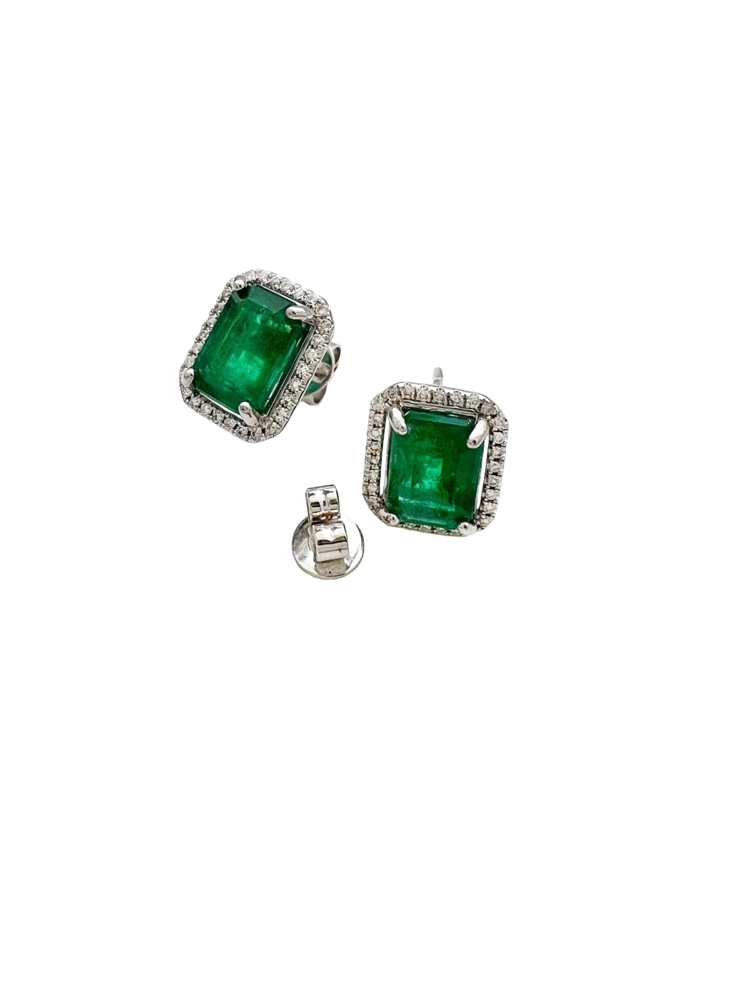 4.47 Carats Brazilian Emeralds F2 (Certified) & 0.42 Carats Diamonds Set 14k White Gold Earrings