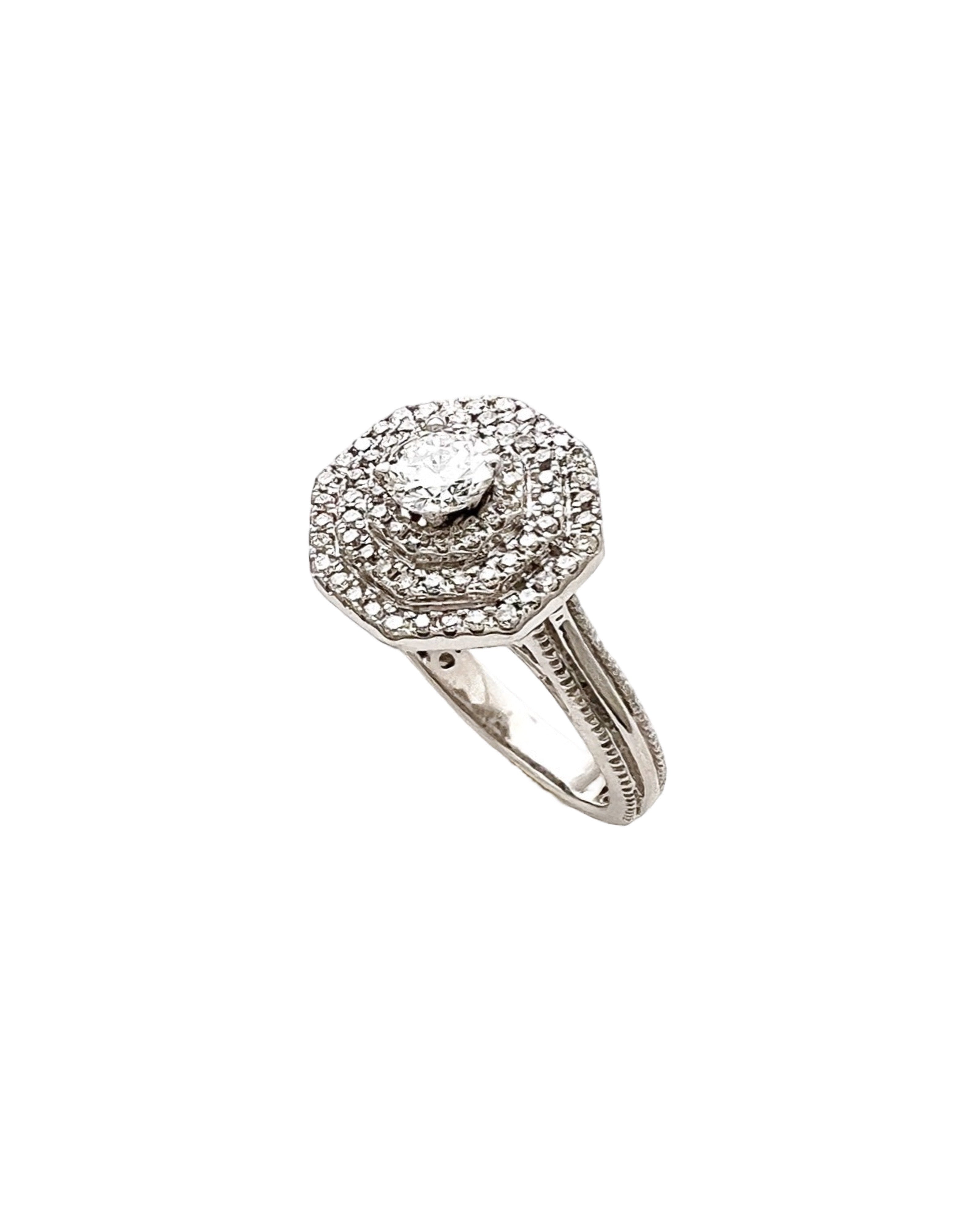 1.69 Carats Diamonds VS2(Center 0.51/5.2MM) Set In 14 Karat White Gold Ring