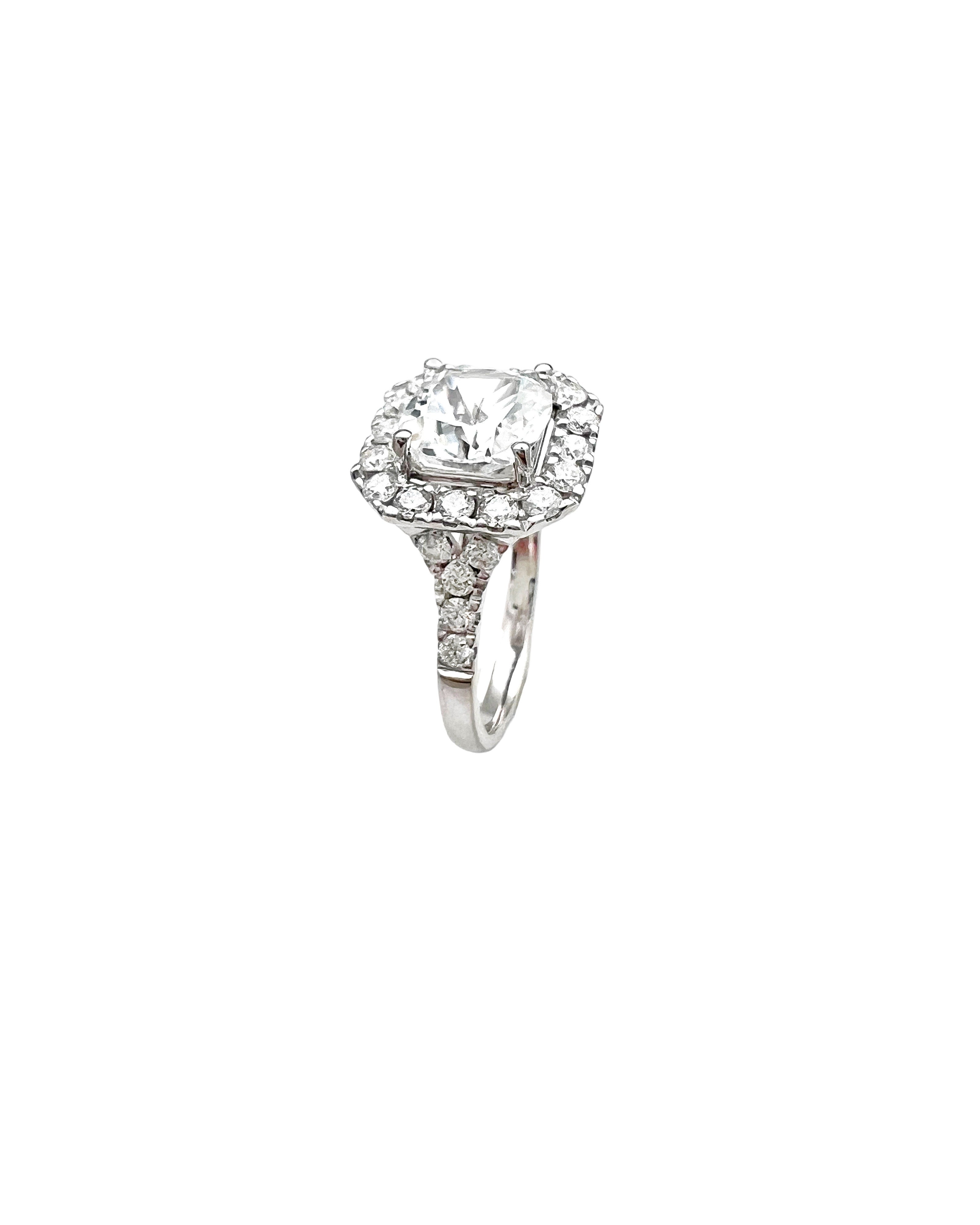 2.68 Carats White Sapphire Unheated (Certified) & 1.01 Carats Diamonds VS2 Set In 14 Karat White Gold Ring