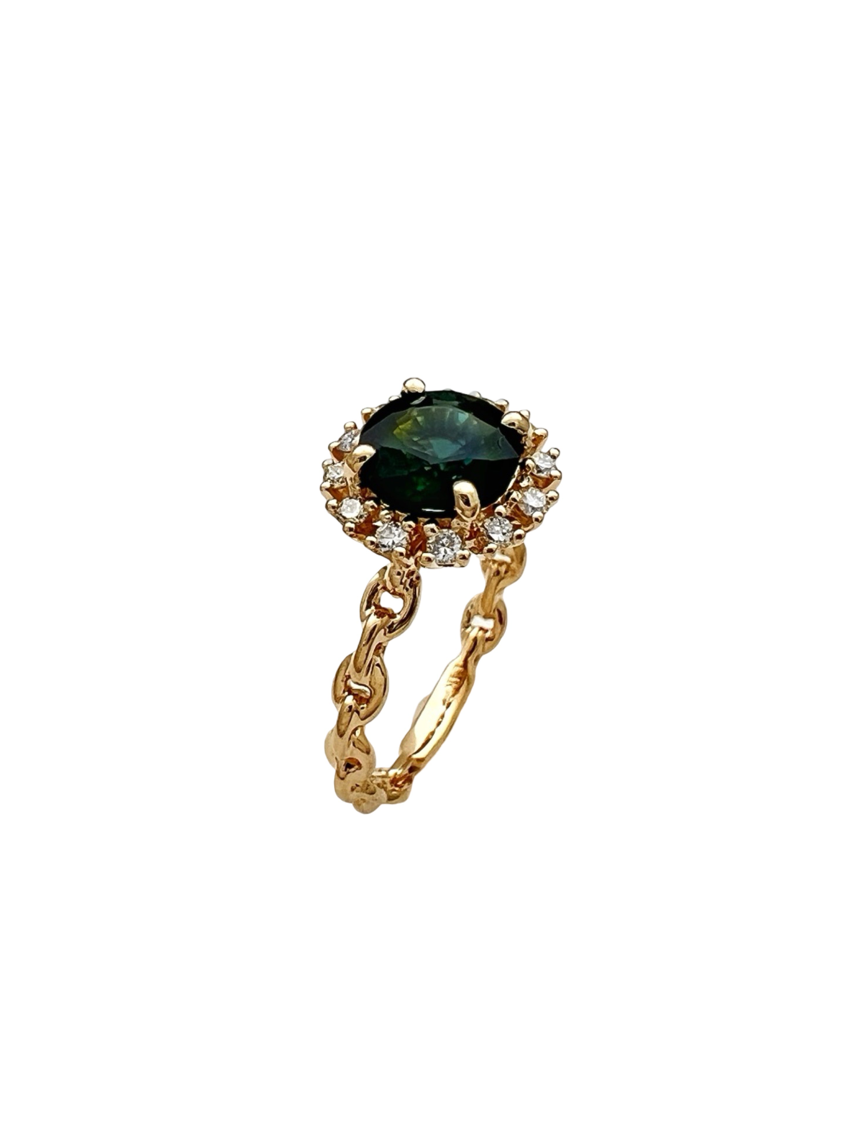 1.79 Carats Ceylon Sapphire (Certified) & 0.31 Carats Diamonds VS2 Set In 14K Yellow Gold Ring
