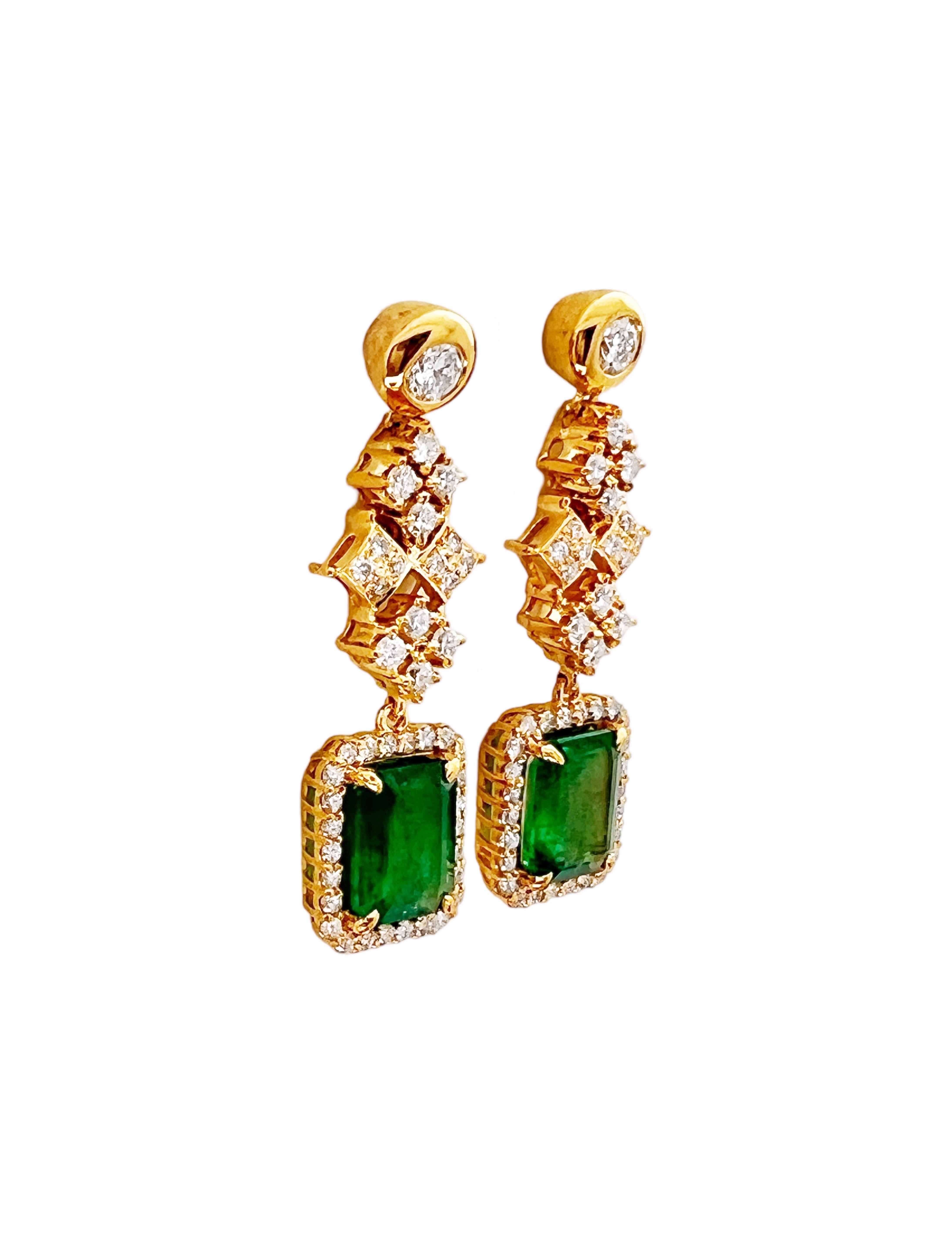 3.33 Ct Emerald F1-F2 (Columbian)Certified & 2.11 Ct Dia 18K Yellow Gold Earring