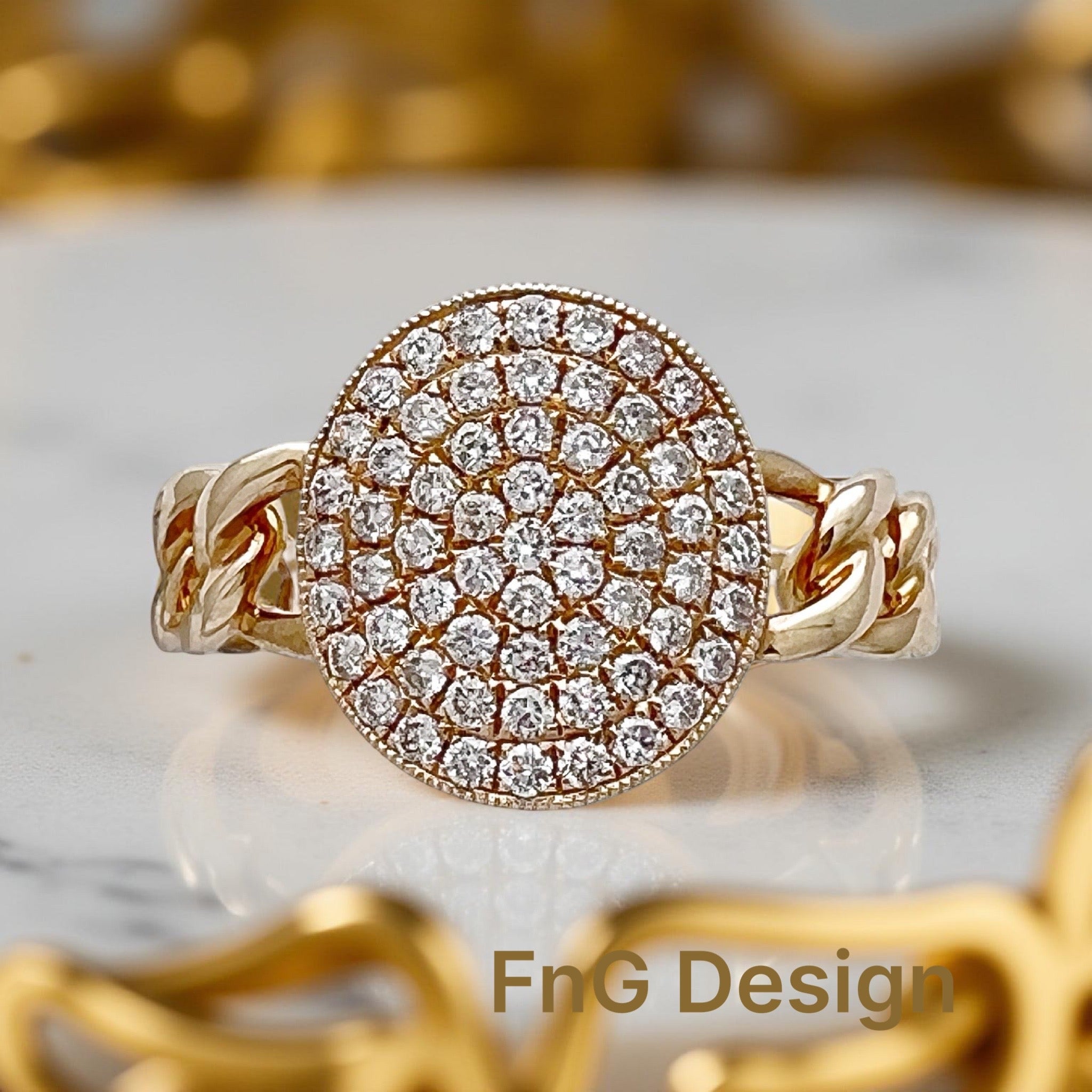 0.39 Carats Diamonds VS2 Set In 14 Karat Yellow Gold Cuban Ring