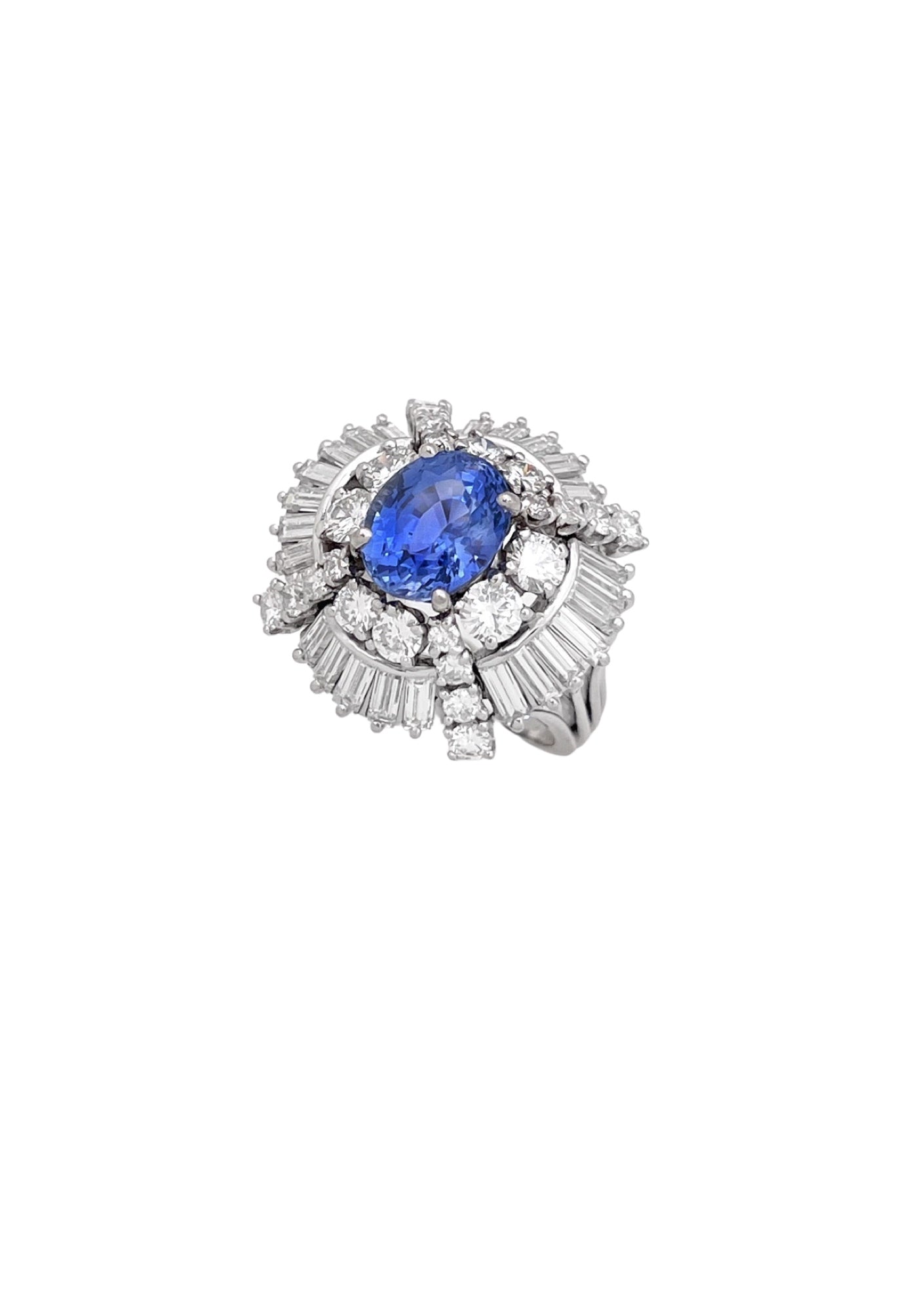 4.45Cts Sapphire Heated(Med Violetish-Blue) 5.61Cts Diamonds Cert. Platinum Ring