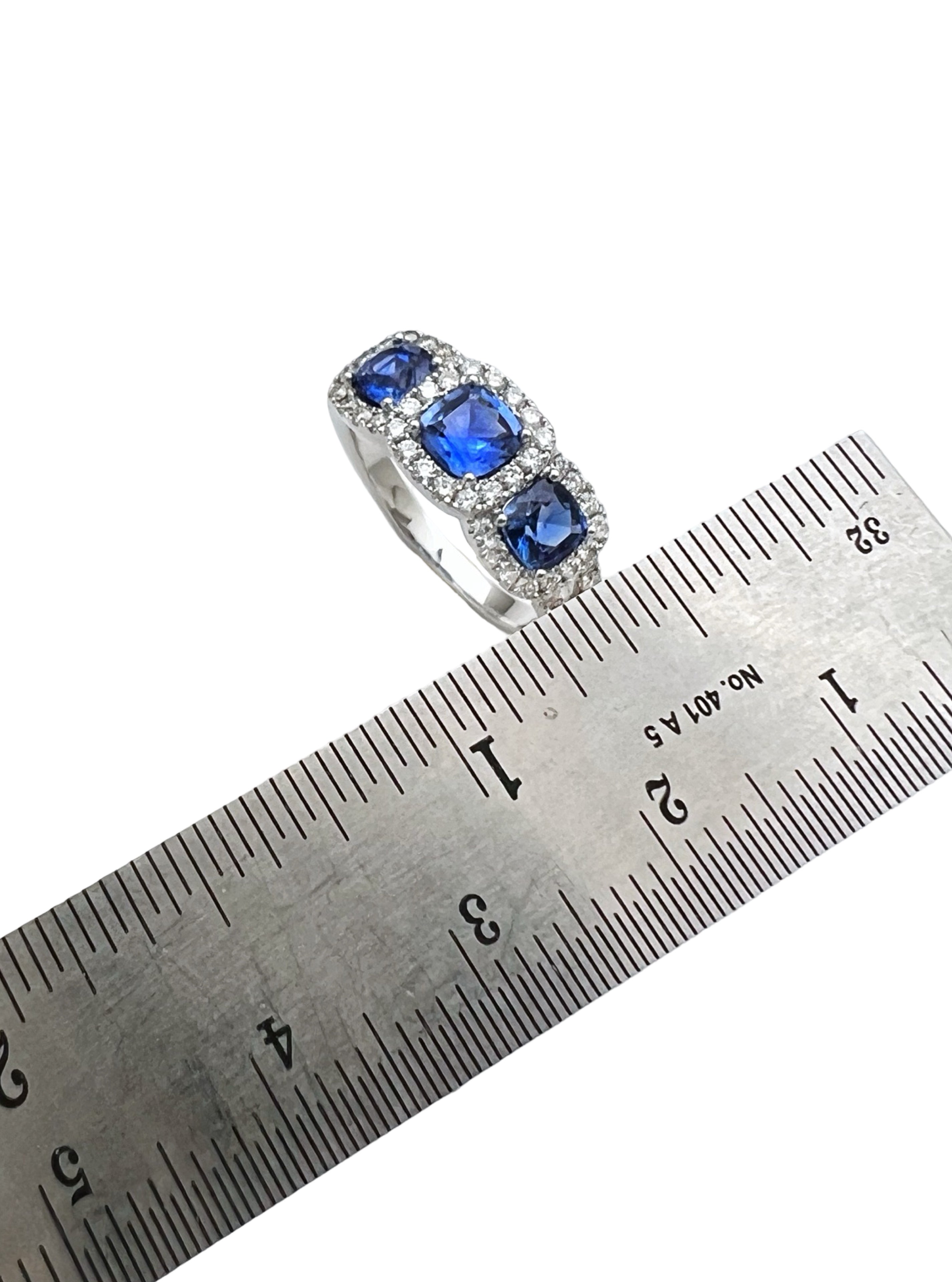 1.56Cts Sapphires Ceylon(Med Blue) 0.75Cts Diamonds 14K White Gold Ring