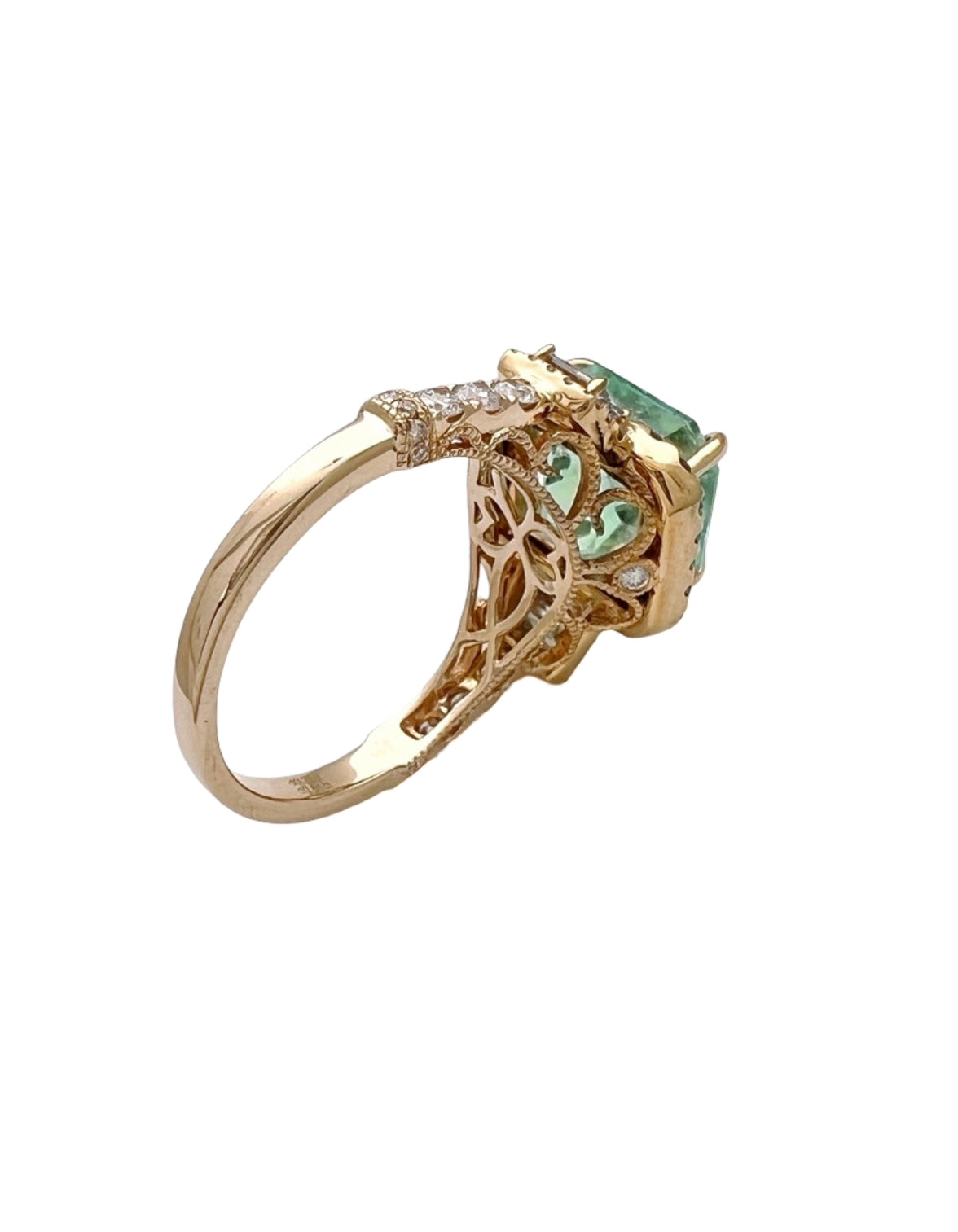 4.19 Carats Colombian Emerald No Oil (Certified) & 1.13 Carats Diamonds VS2 Set In 14 Karat Yellow Gold Ring