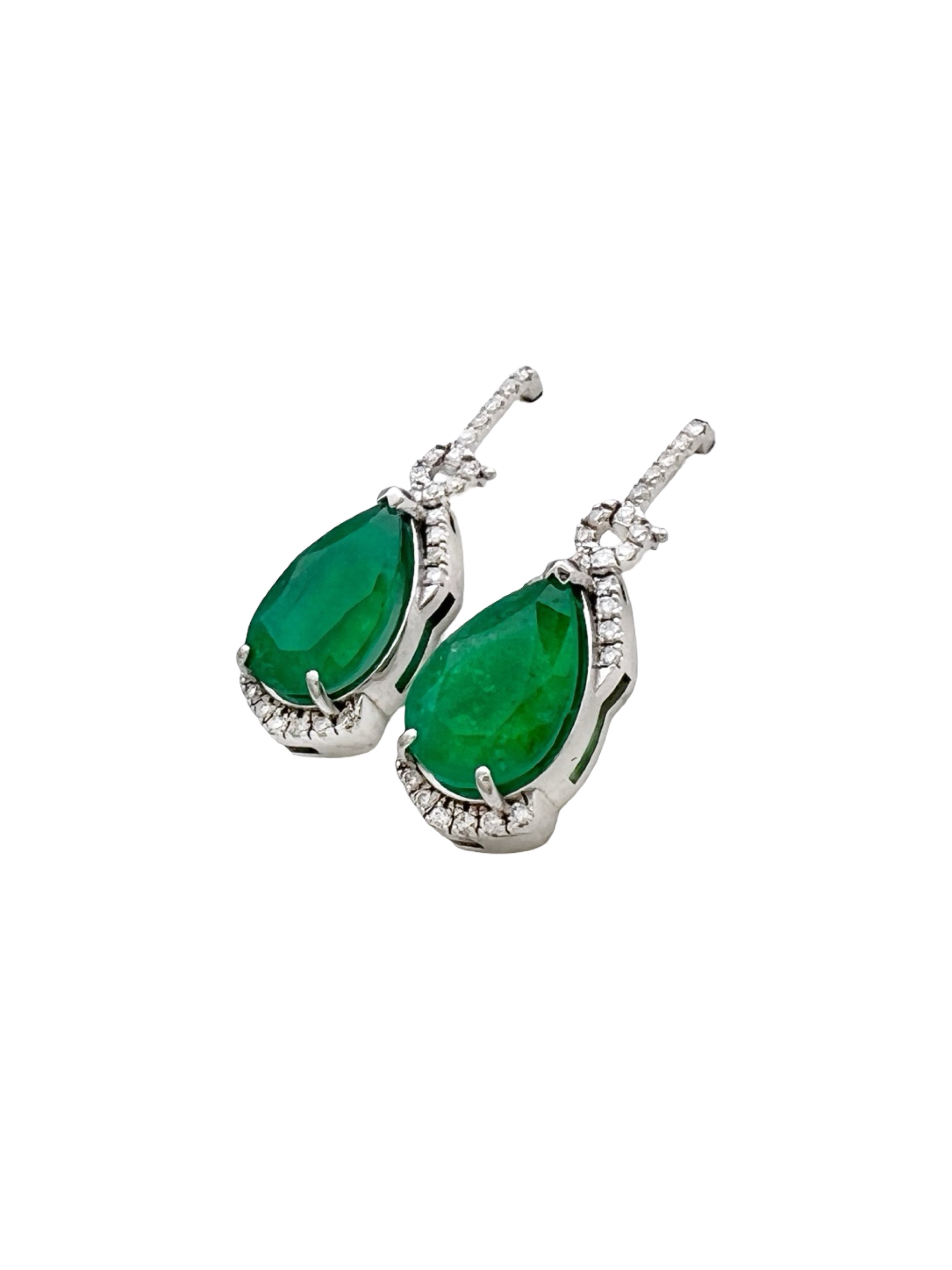 5.76 Carats Colombian Emeralds F1 (Certified) & 0.81 Carats Diamonds Set in 14K White Gold Earrings