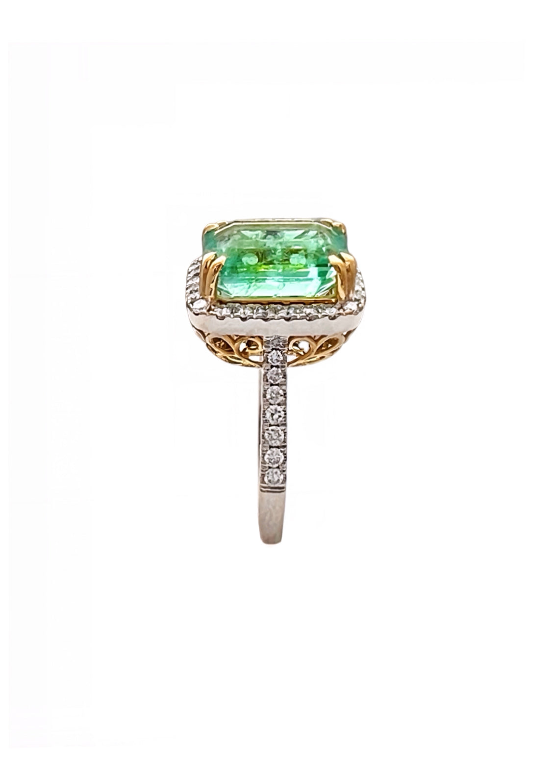 7.21 Carats Colombian Emerald F1 (Certified) & 1.02 Carats Diamonds VS2 Set In 14 Karat White Gold Ring