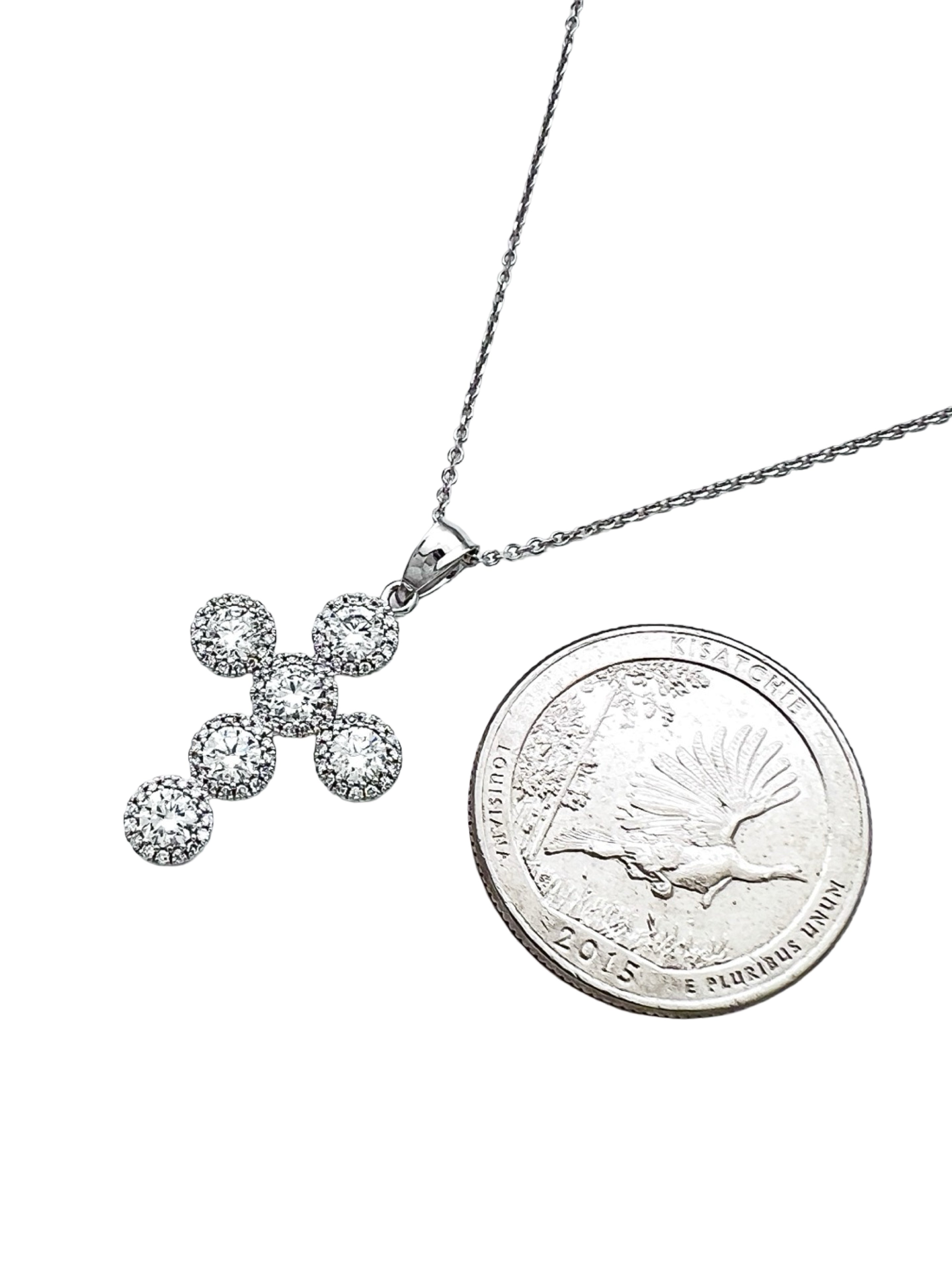 1.72 Carats Diamonds VS2 Set In 14 Karat White Gold With 14 Karat White Gold Diamond-Cut Rolo Chain 17 Inches Adjust 18 Inches