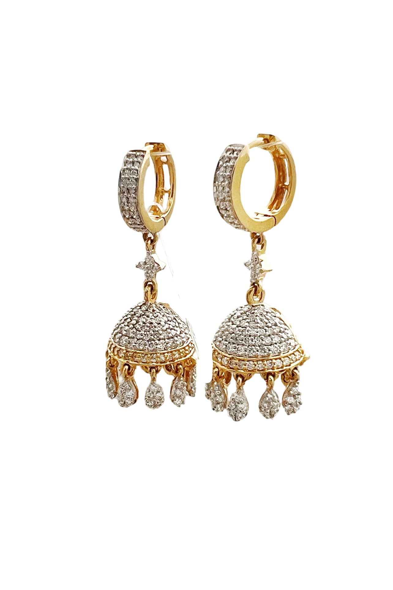 4.32 Carats Diamonds VS2 Set In 18 Karat Yellow Gold Jhumka Earrings
