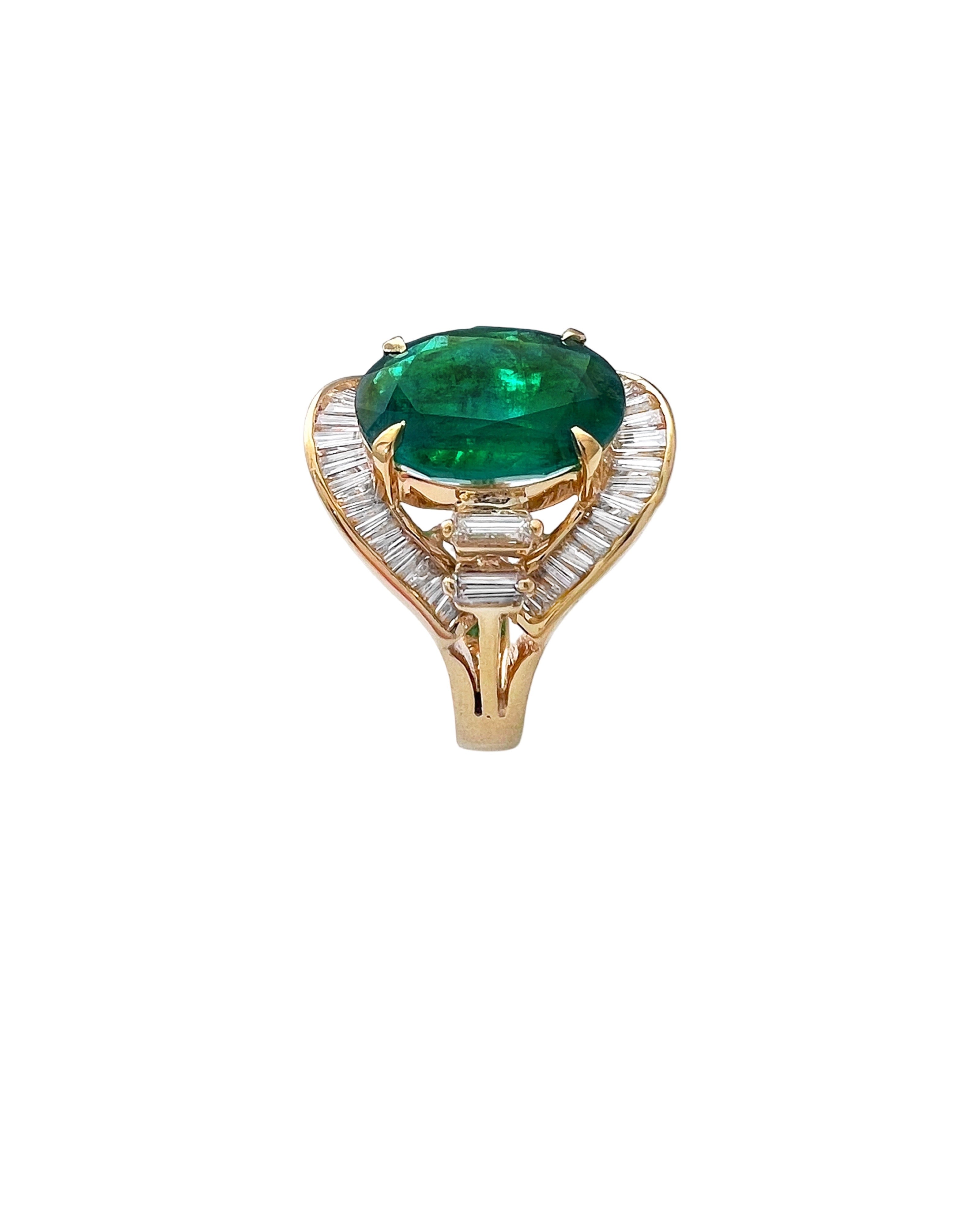 6.32 Carats Brazilian Emerald F2 (Certified) & 1.85 Carats Diamond VS2 Set In 14 Karat Yellow Gold Ring