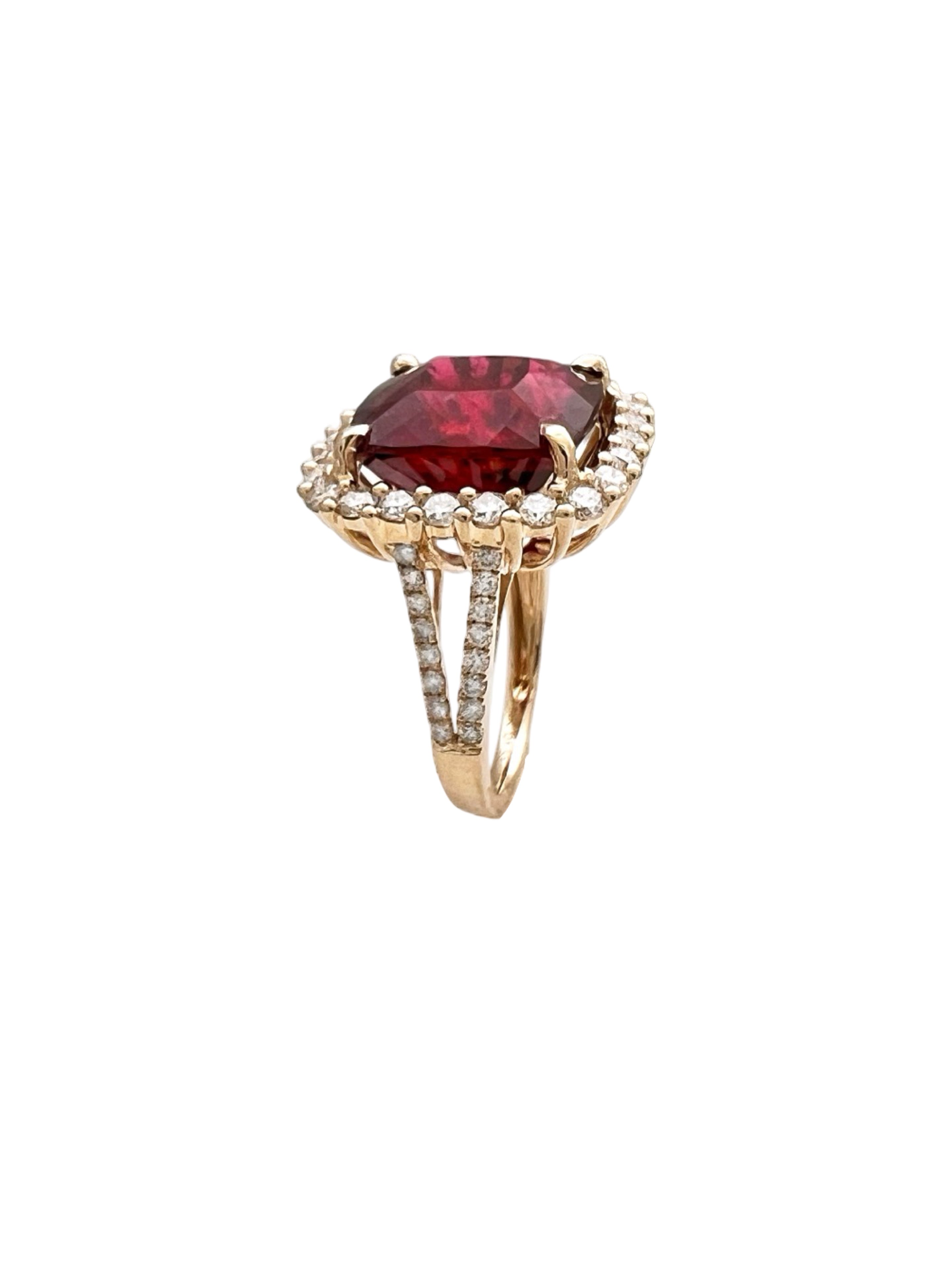 11.95 Carats Rubellite Tourmaline (Certified) & 1.76 Carats Diamonds VS2 Set In 14K Yellow Gold Ring