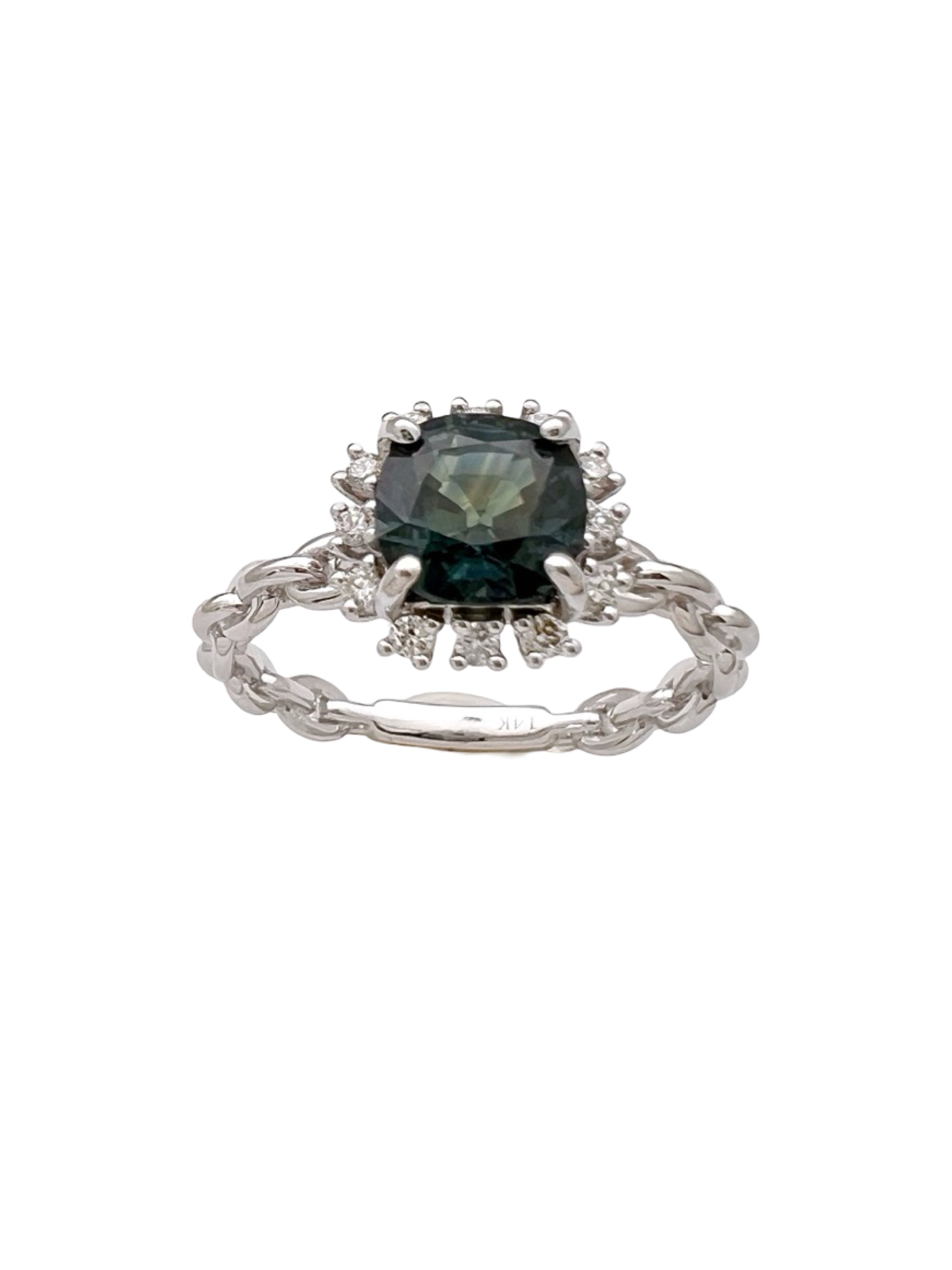 1.70 Carats Ceylon Sapphire Heat (Certified) & 0.25 Carats Diamonds VS2 Set In 14K Gold Ring