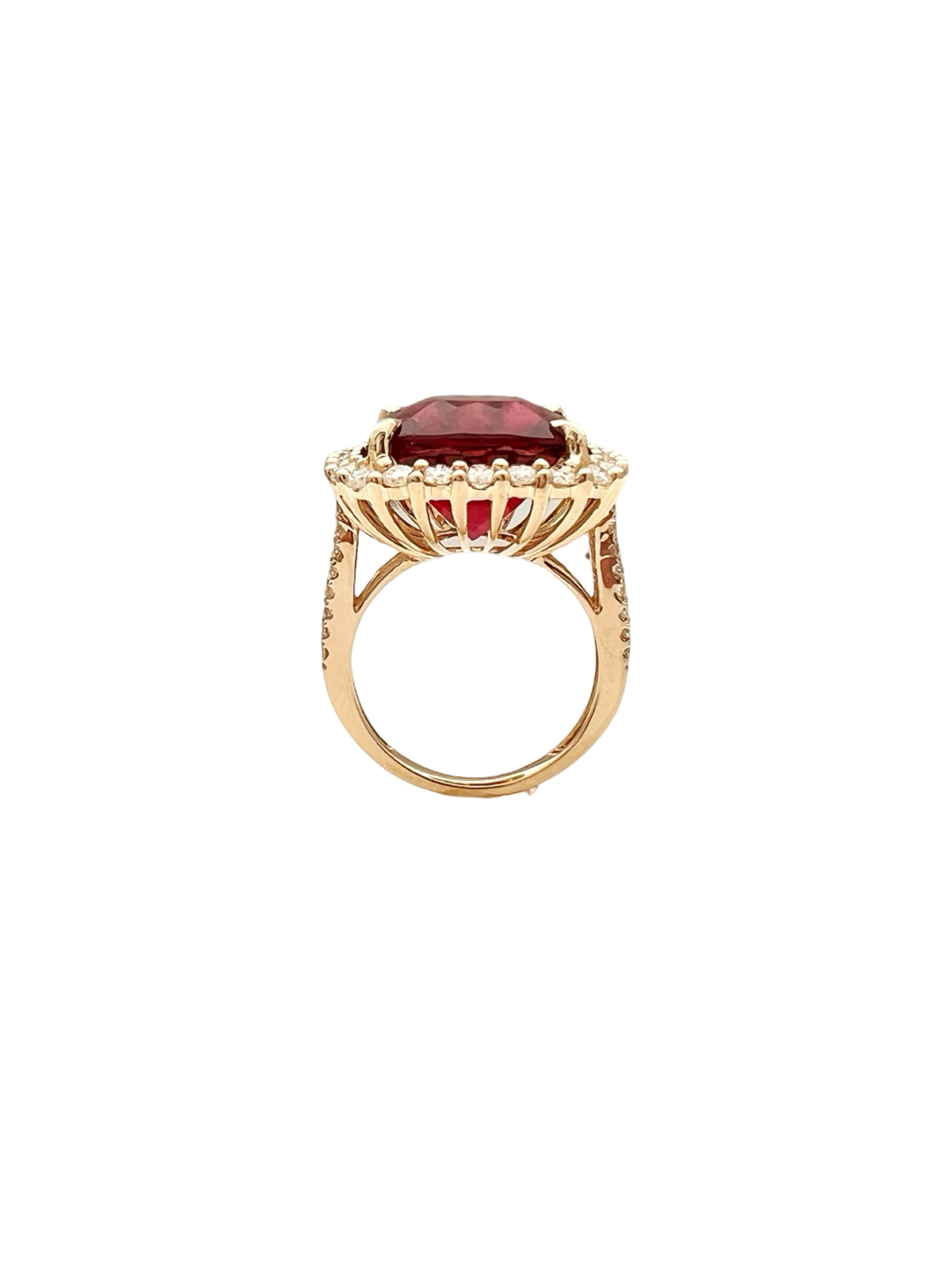 11.95 Carats Rubellite Tourmaline (Certified) & 1.76 Carats Diamonds VS2 Set In 14K Yellow Gold Ring