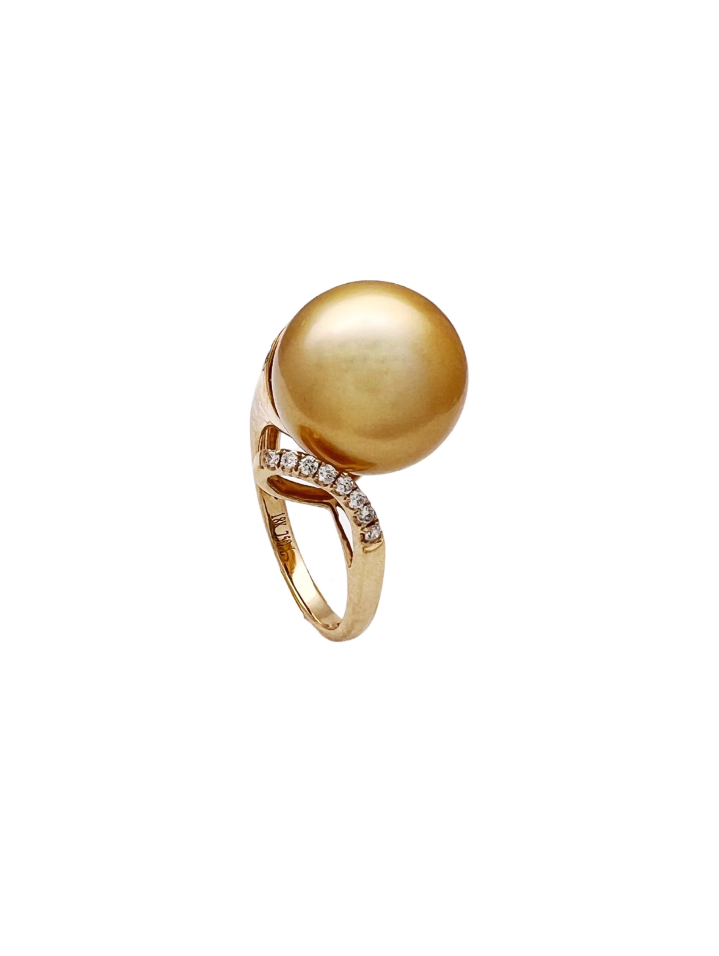 13.9MM Golden South Sea Pearl Certified & 0.31 CTS Diamonds Set In 18 Karat Yellow Gold Ring