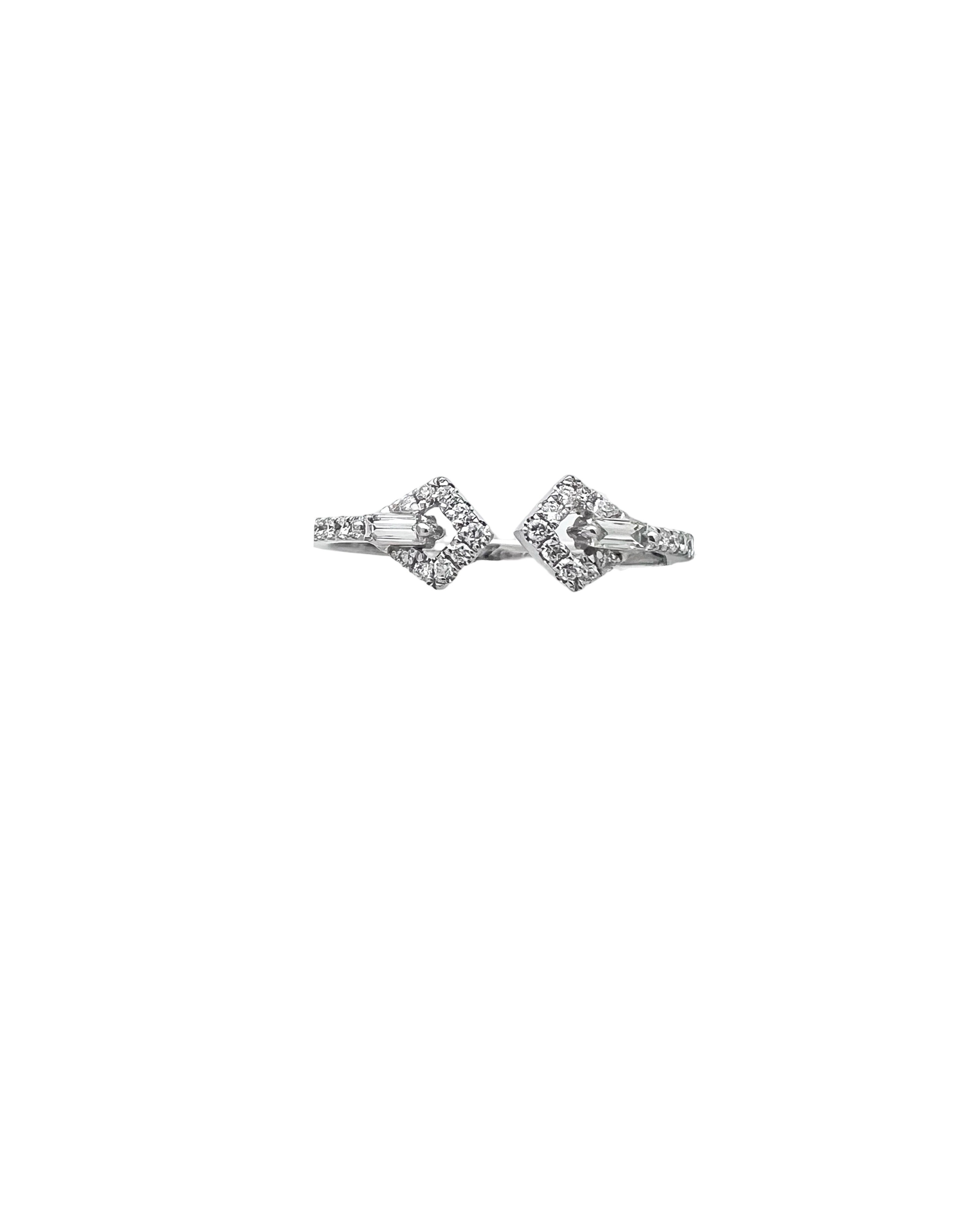 0.23 Carats Diamond VS2 Set In 14 Karat White Gold Gap Band