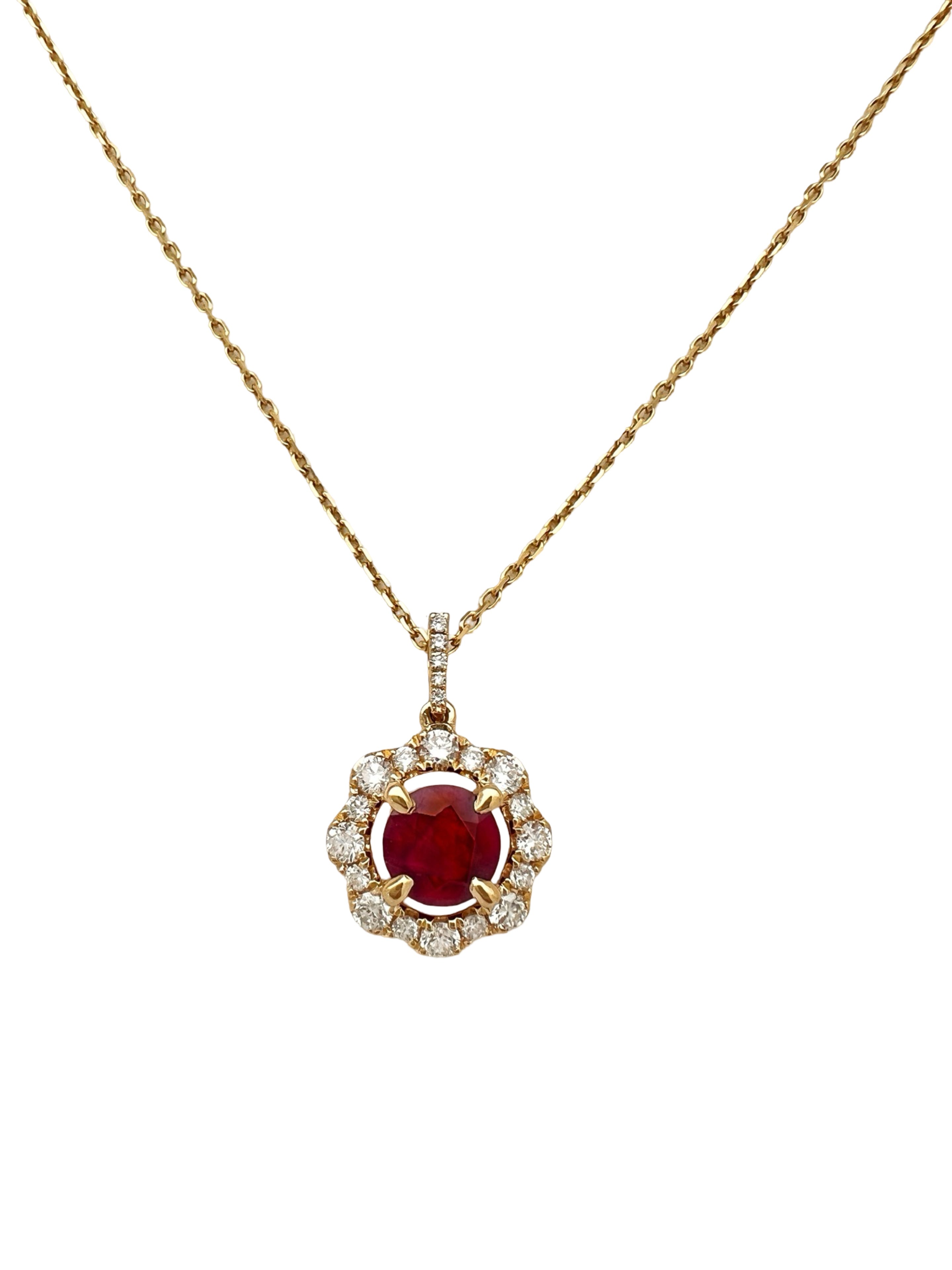 1.28 Carats Burma Ruby (Certified) & 0.88 Carats Diamond 18K Yellow Gold Pendant & Chain