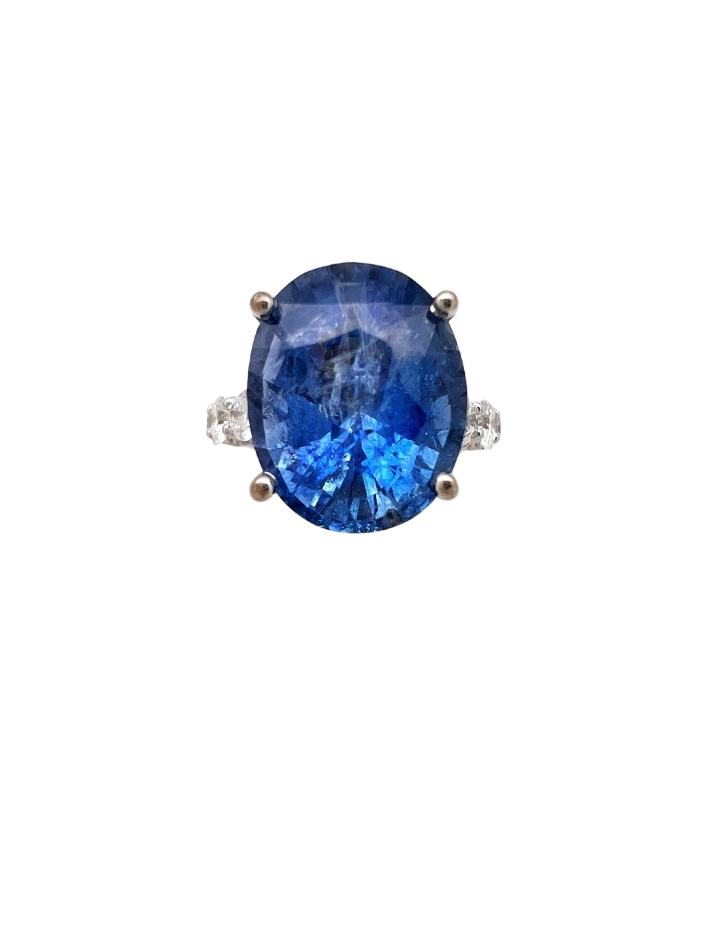 8.90Cts Unheated Lt-Med Blue Sapphire W/ 1.76Cts Diamond 18K White Gold Ring