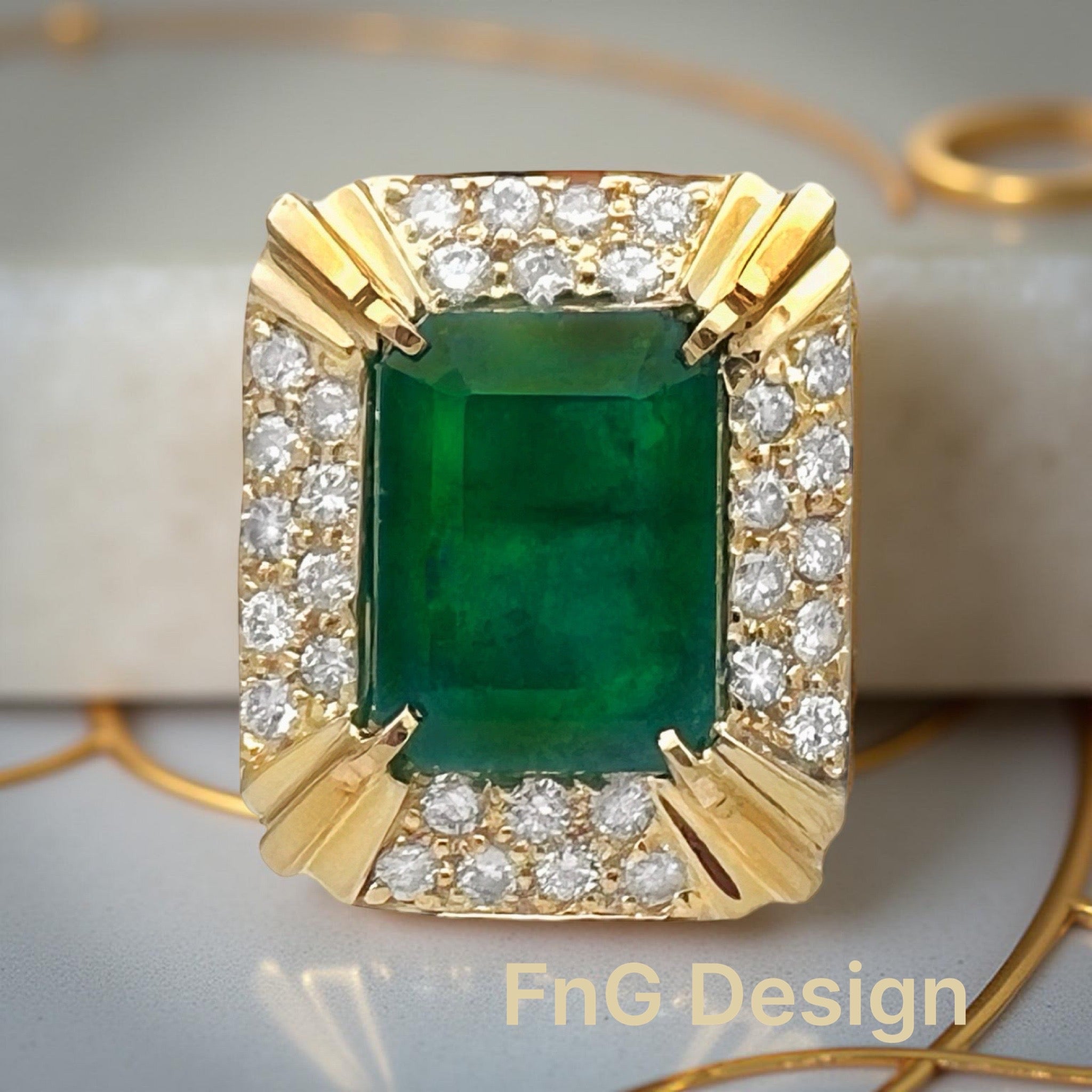 5.31 Carats Emerald Brazil F1 (Certified) & 0.81 Carats Diamonds Set In 14 Karat Yellow Gold Ring