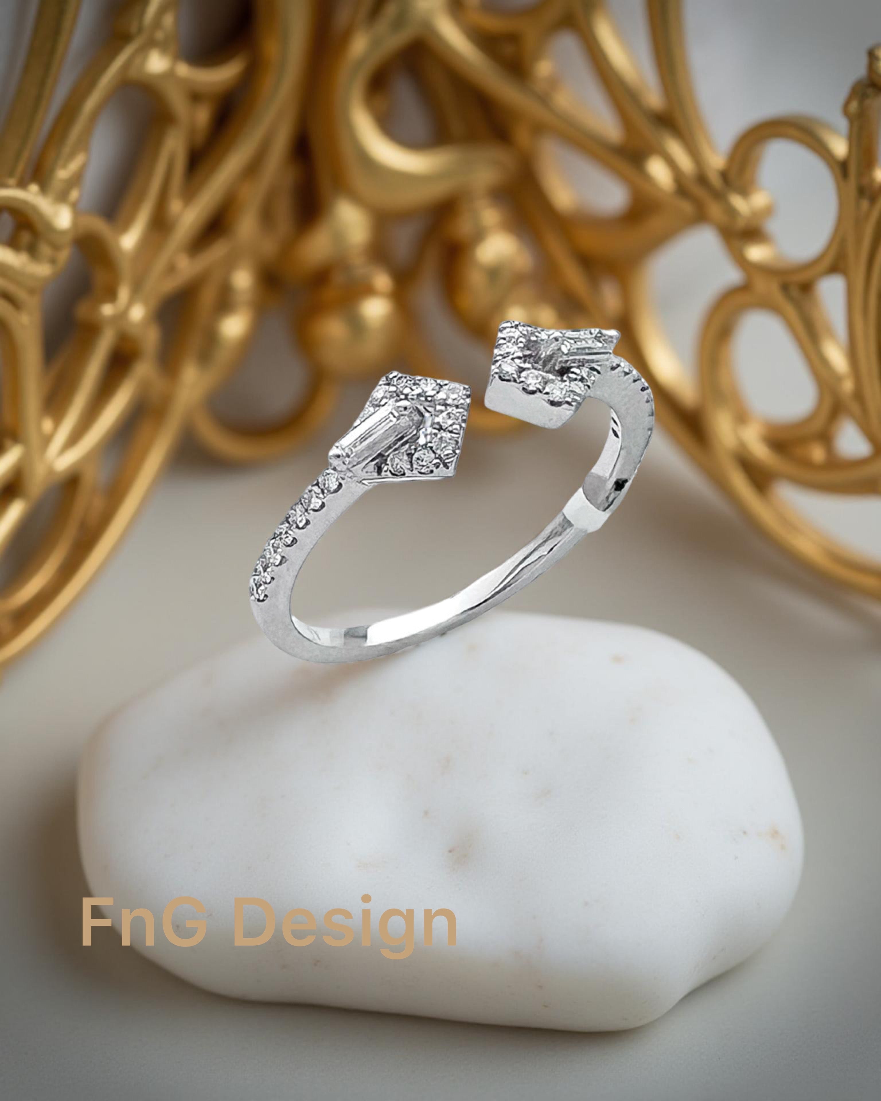 0.23 Carats Diamond VS2 Set In 14 Karat White Gold Gap Band