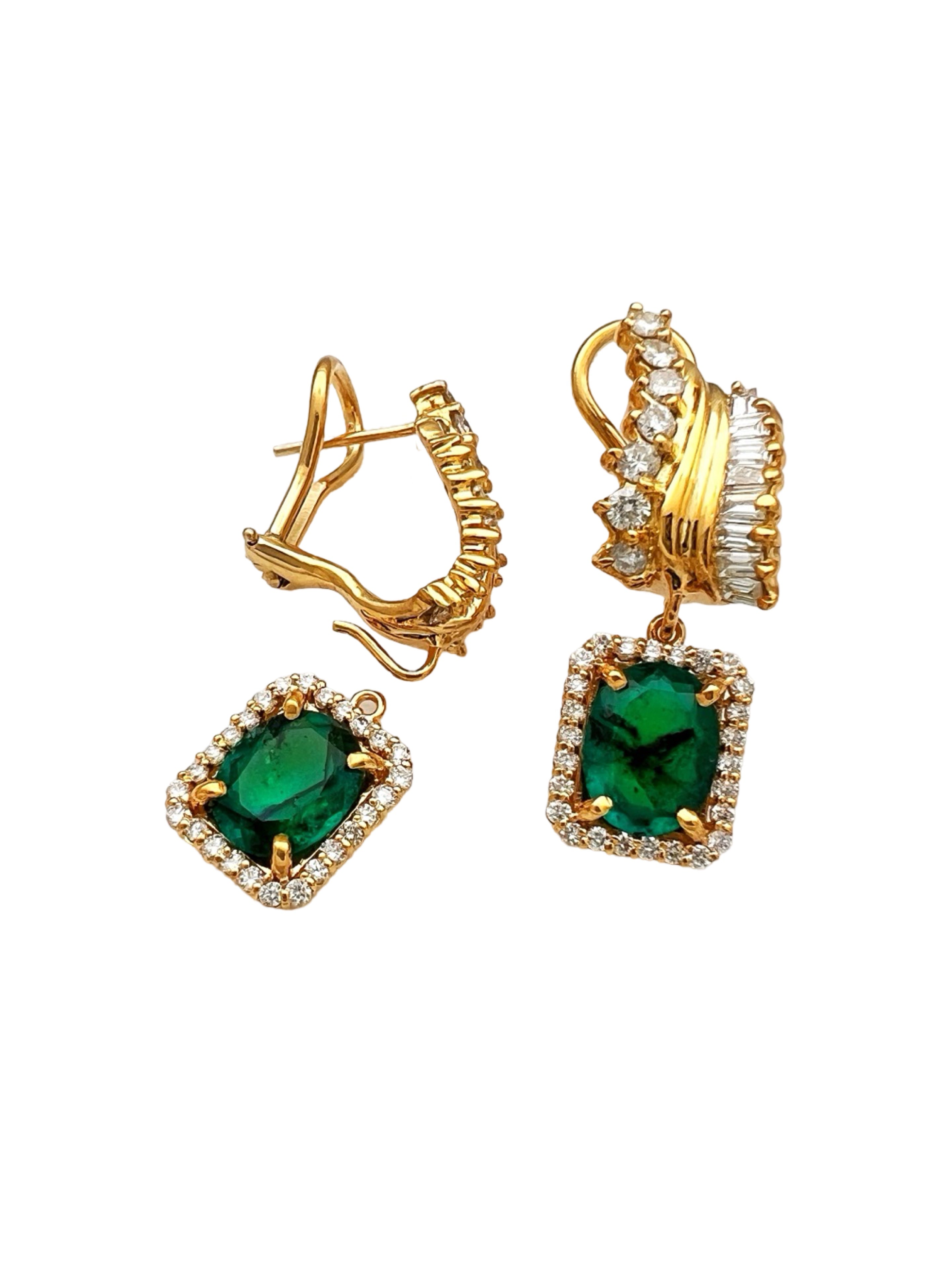 3.26Ct Trapiche Emerald F1-N/O (Col.)Certified & 2.01Ct Dia 18K Yel-Gold Earring