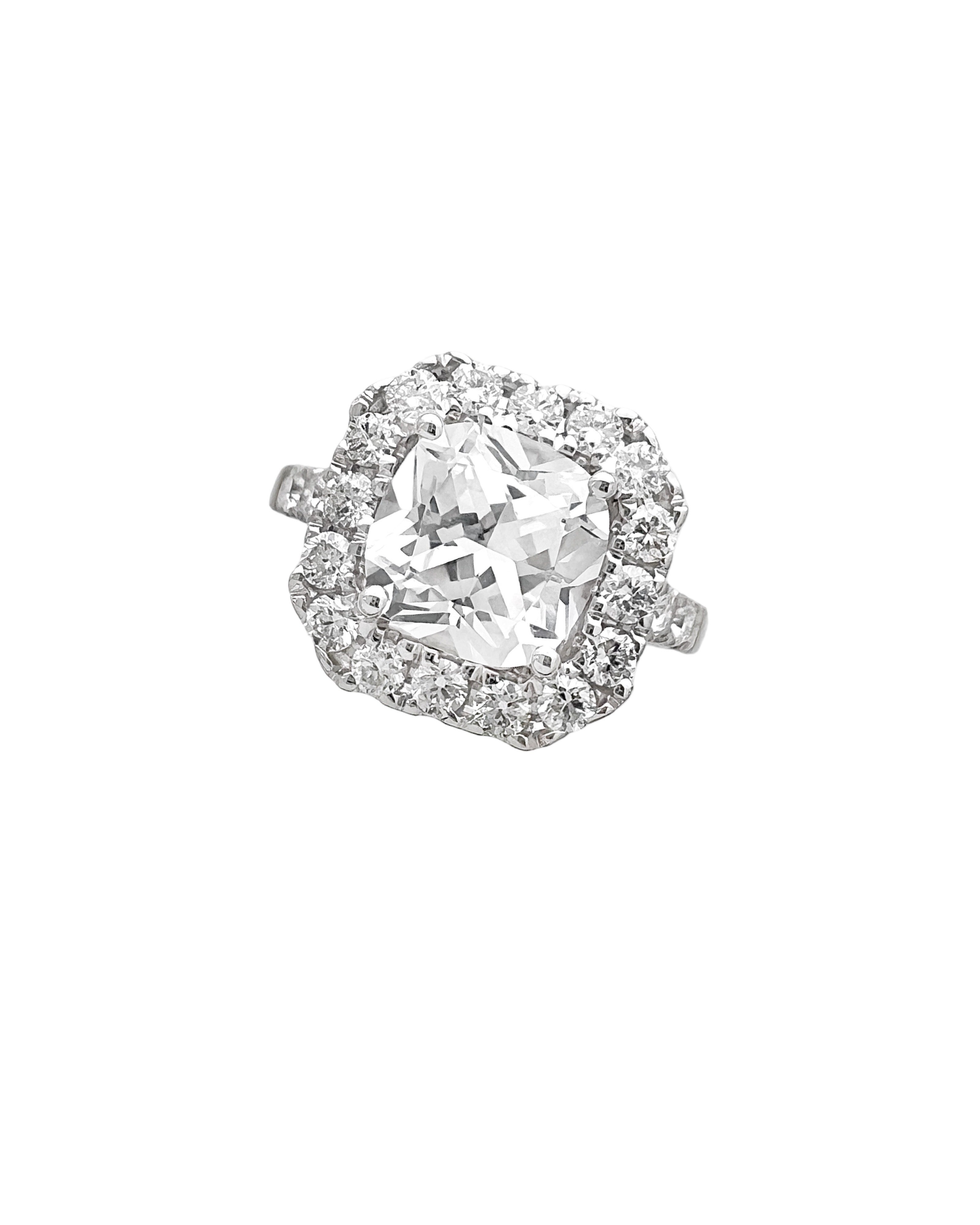 2.68 Carats White Sapphire Unheated (Certified) & 1.01 Carats Diamonds VS2 Set In 14 Karat White Gold Ring