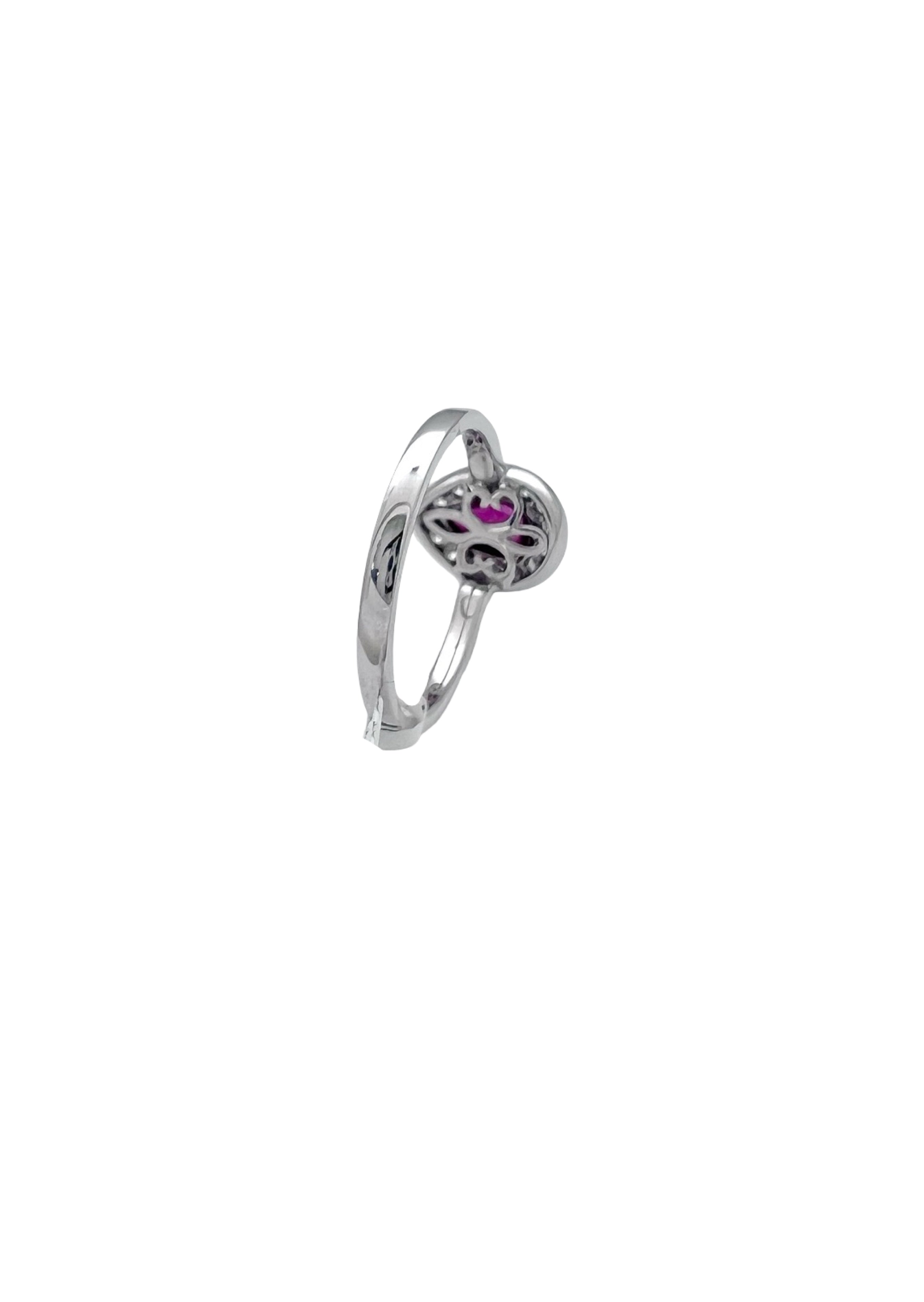 0.26 Carats Diamond VS2 & 0.39 Carats Red Ruby Set In 14 Karat White Gold Ring