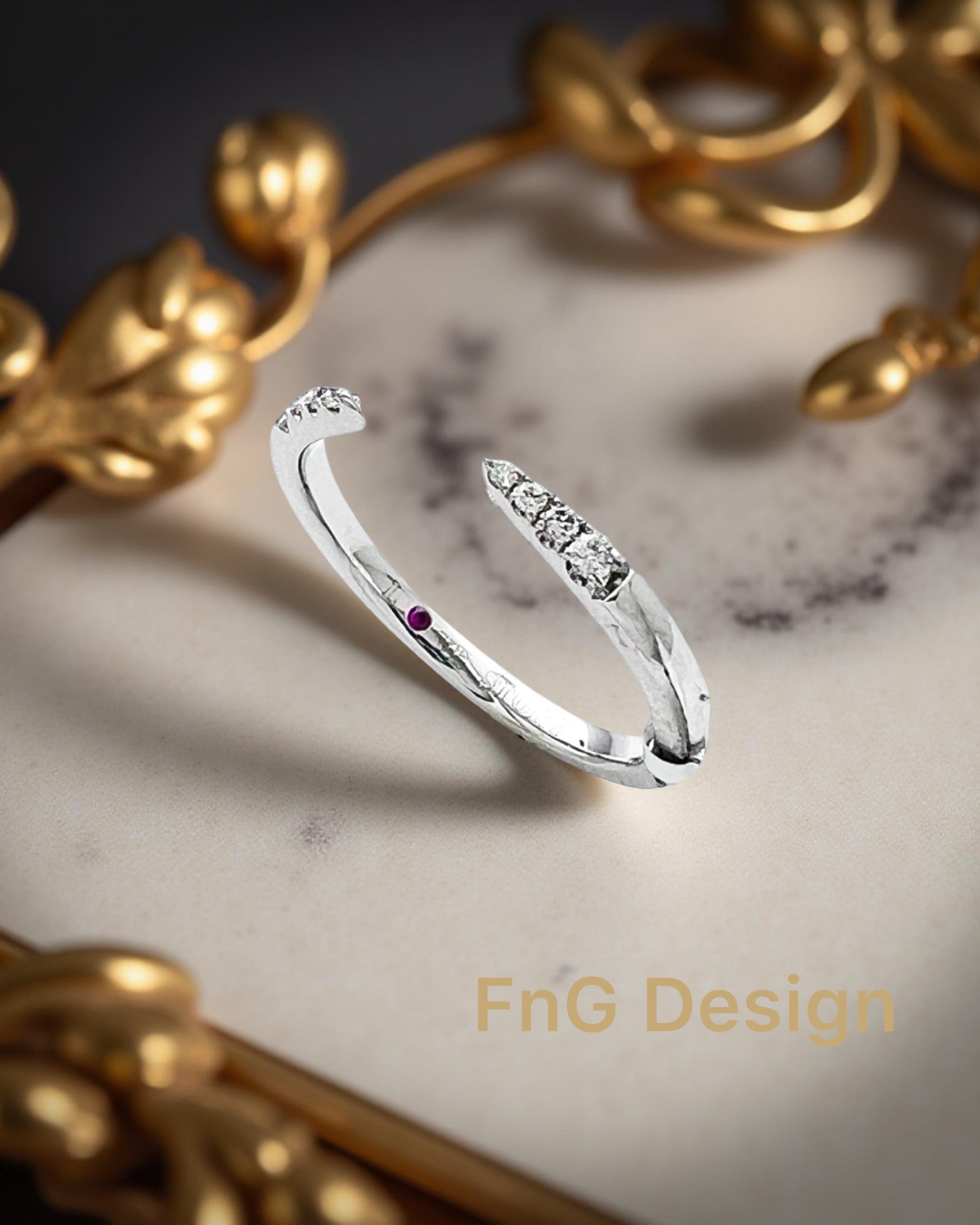 0.07 Carats Diamond VS2 Set In 14 Karat White Gold Gap Band