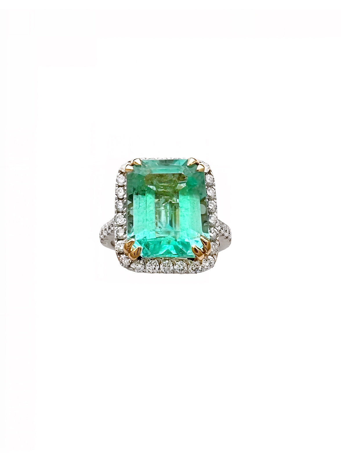 7.21 Carats Colombian Emerald F1 (Certified) & 1.02 Carats Diamonds VS2 Set In 14 Karat White Gold Ring