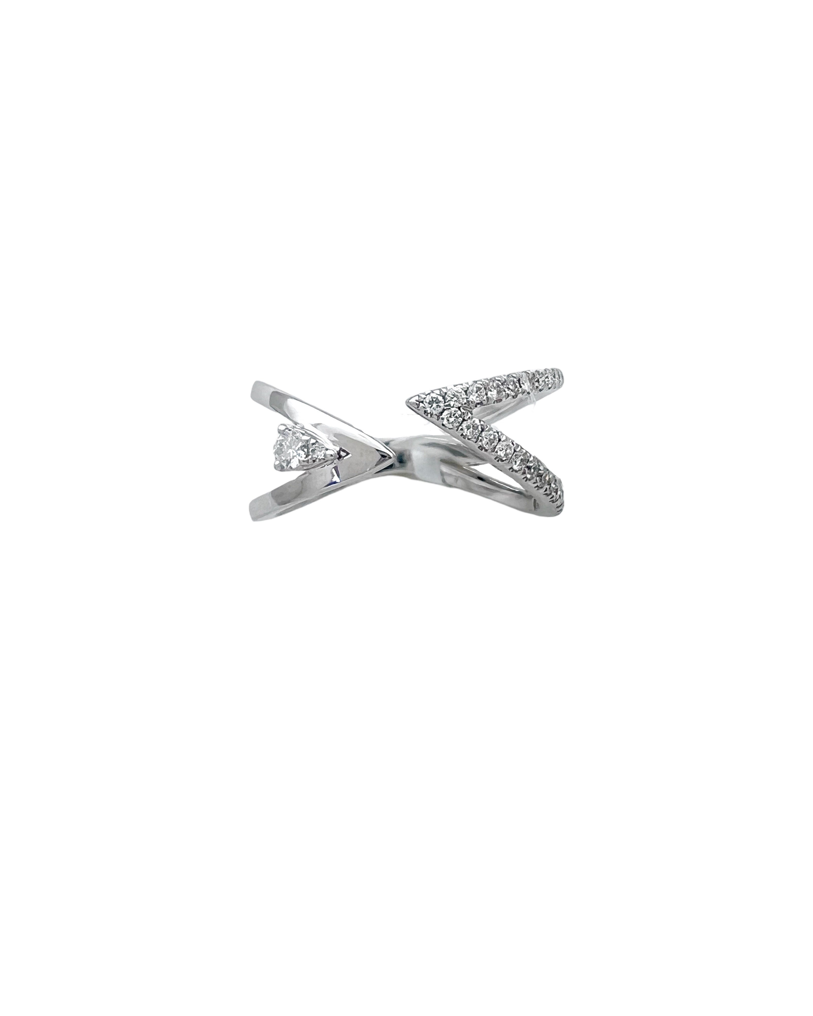 0.25 Carats Diamonds VS2 Set In 14 Karat White Gold Bi-Pass Ring