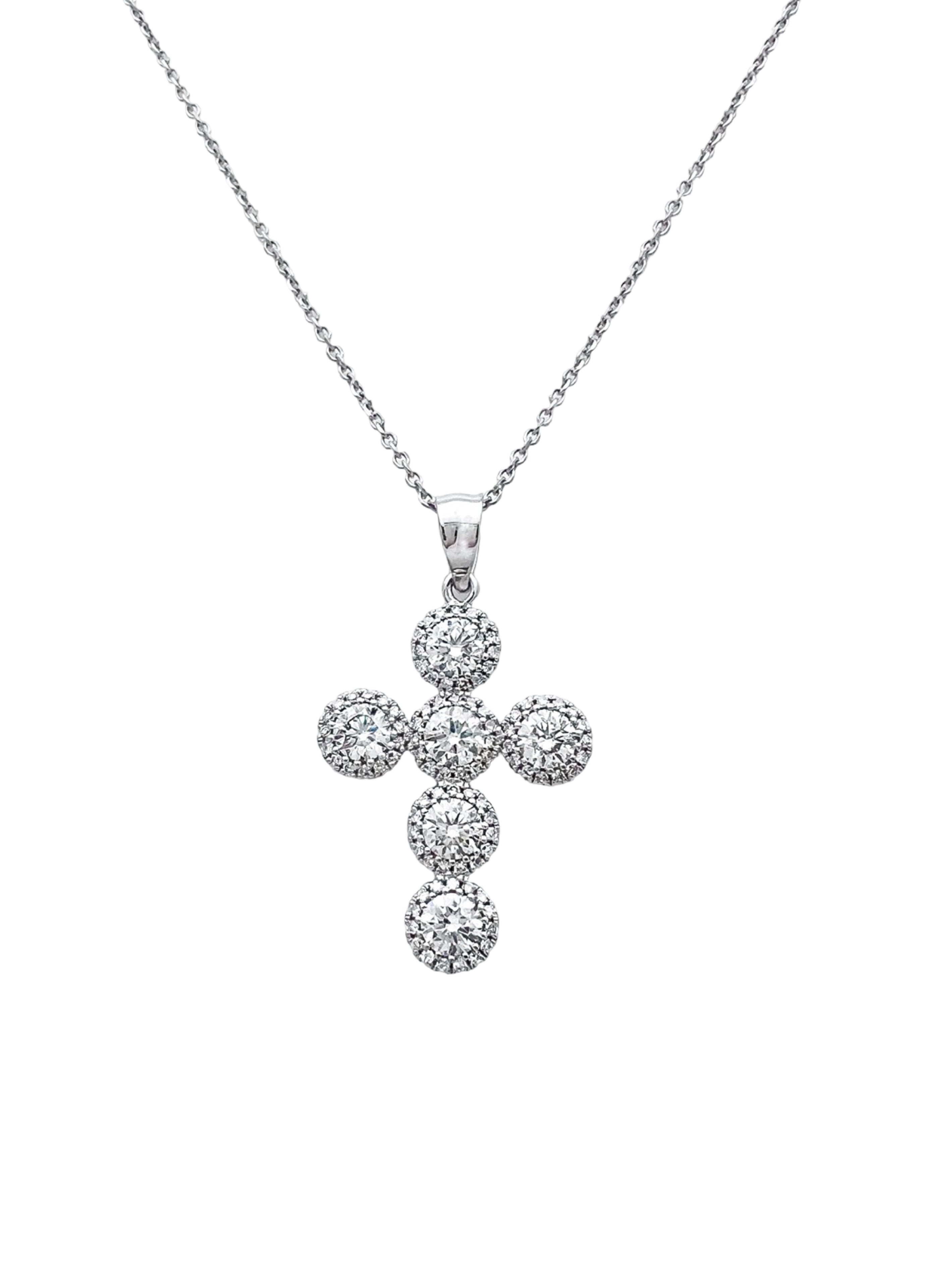 1.72 Carats Diamonds VS2 Set In 14 Karat White Gold With 14 Karat White Gold Diamond-Cut Rolo Chain 17 Inches Adjust 18 Inches