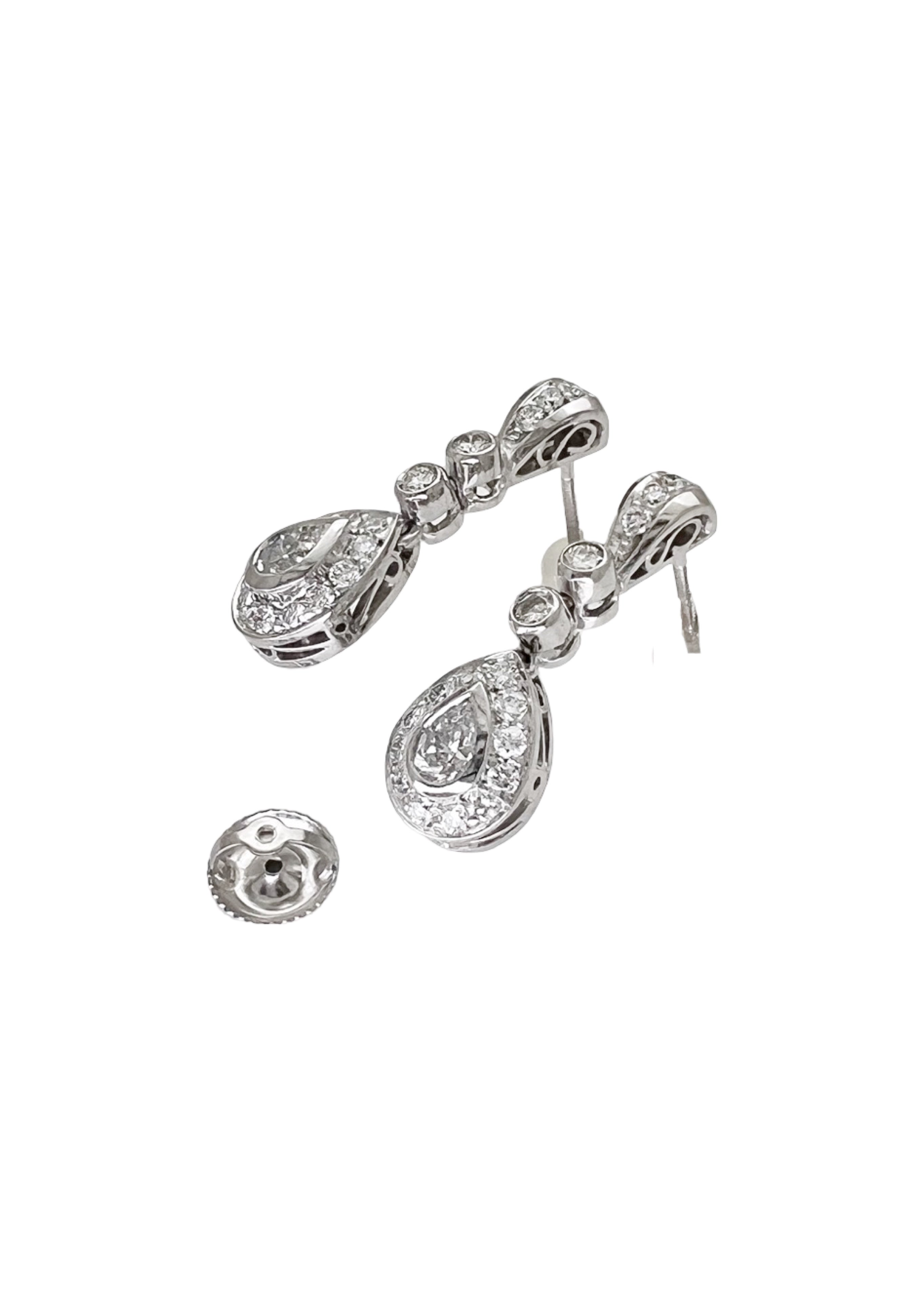 1.15 TCW Diamonds VS2-SI1 18K White Gold Earrings