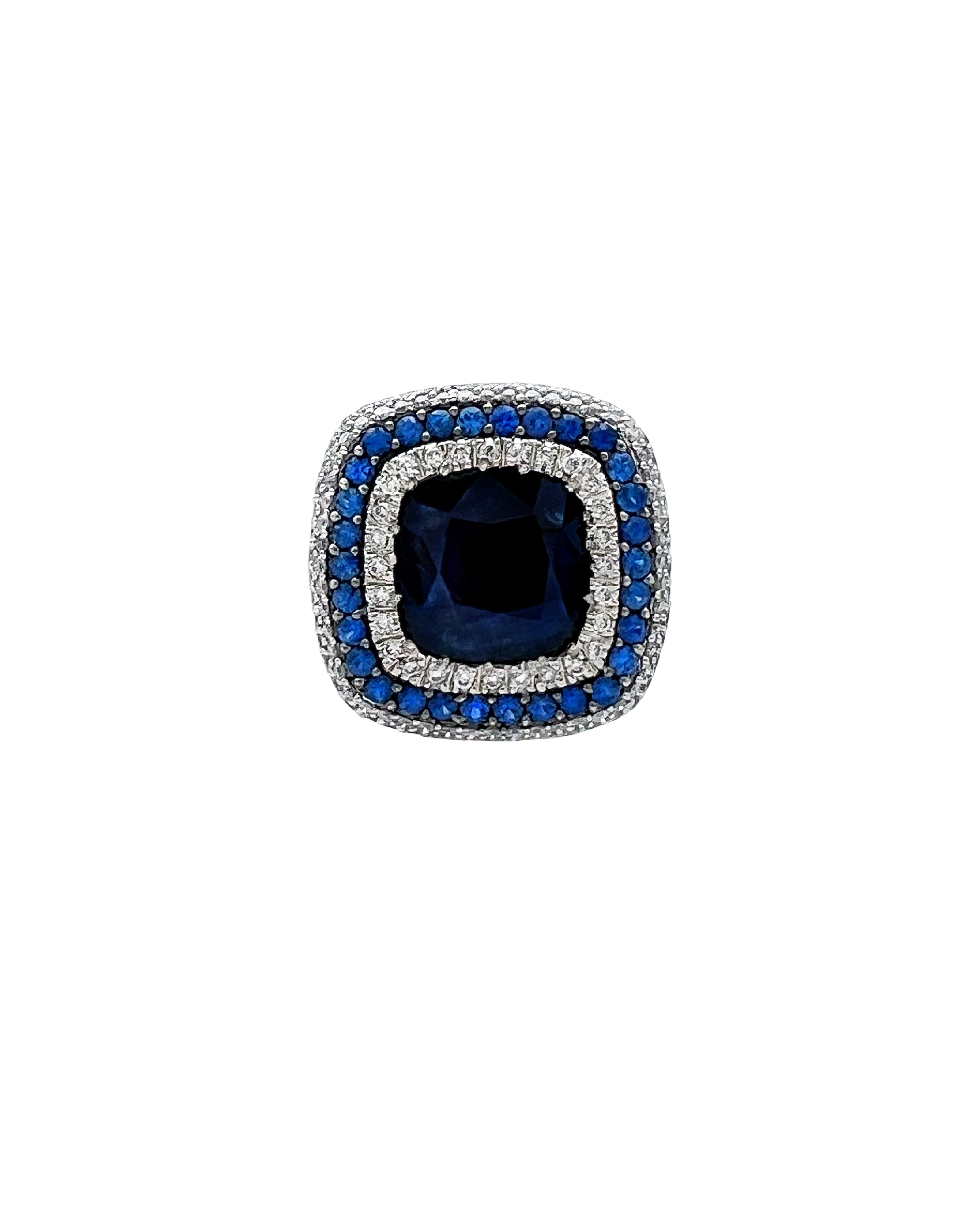 5.40 Carats Sapphire/Center 4.80 Sapphire Madagascar And 1.02 Carats Diamond VS2 Set 14 Karat White Gold Ring