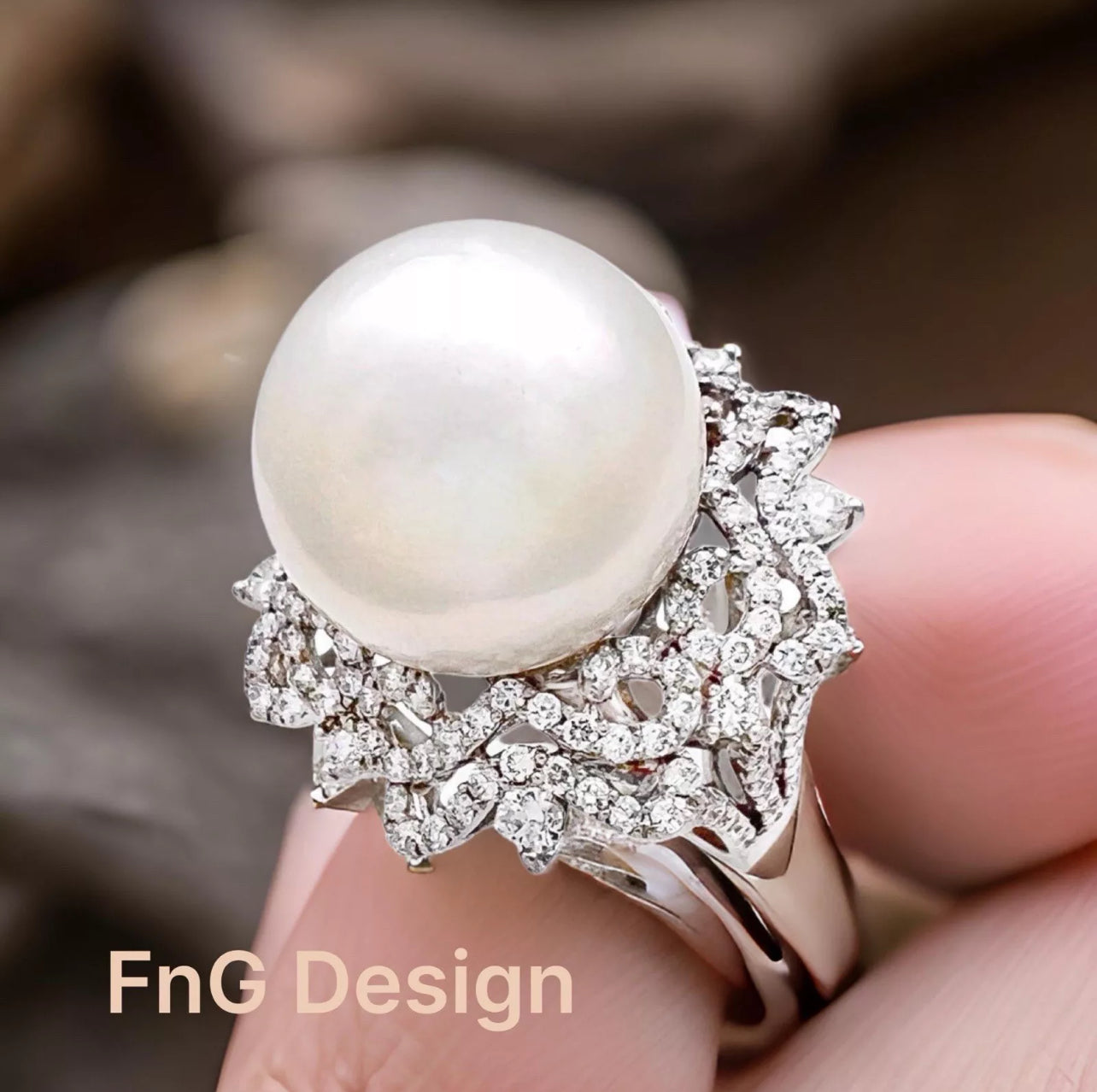 16.4MM South Sea Pearl (Certified) & 2.04 Carats Diamonds VS2 Set In 18K White Gold Ring