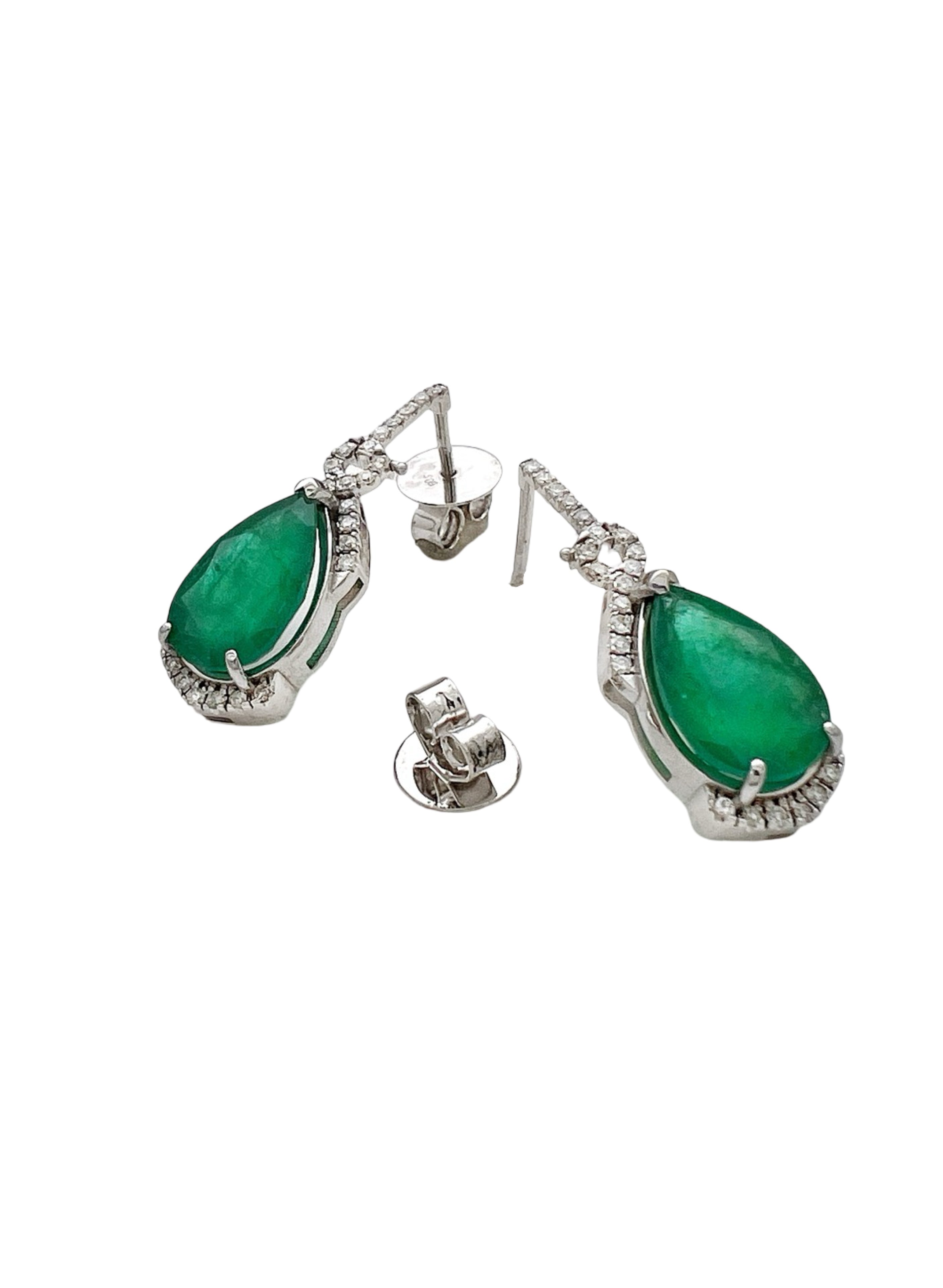 5.76 Carats Colombian Emeralds F1 (Certified) & 0.81 Carats Diamonds Set in 14K White Gold Earrings