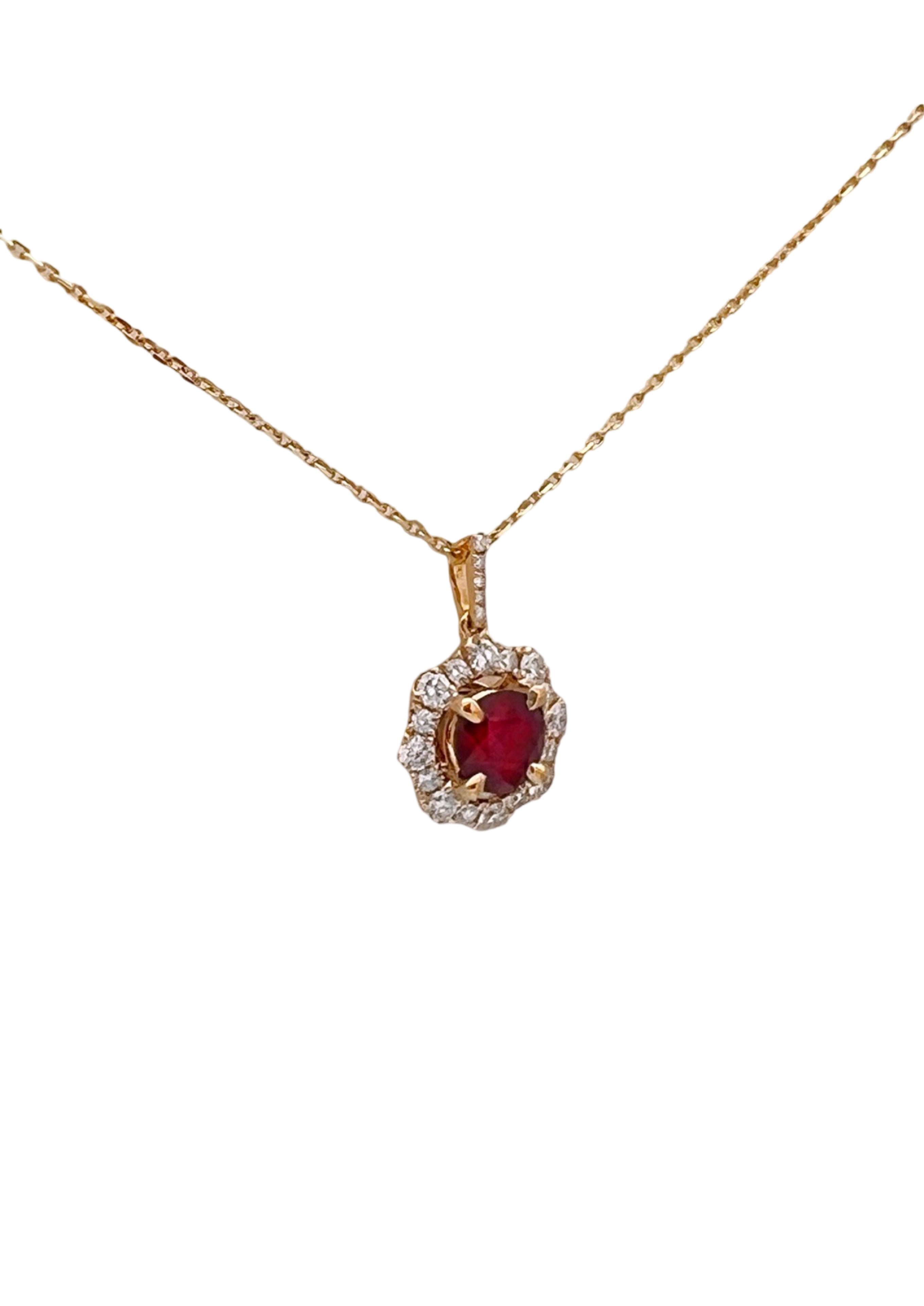 1.28 Carats Burma Ruby (Certified) & 0.88 Carats Diamond 18K Yellow Gold Pendant & Chain