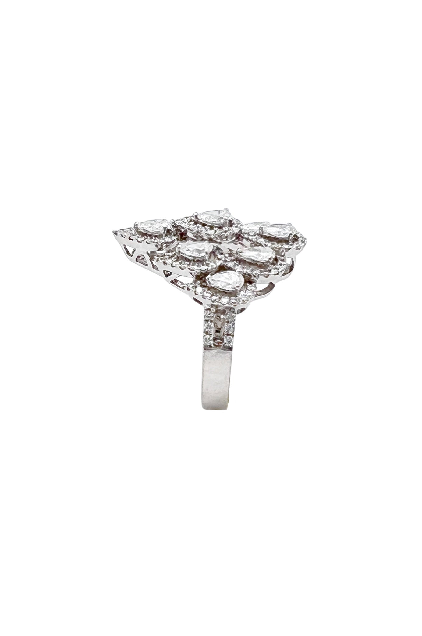 2.03 Carats Diamonds VS2 Set In 18K White Gold Ring