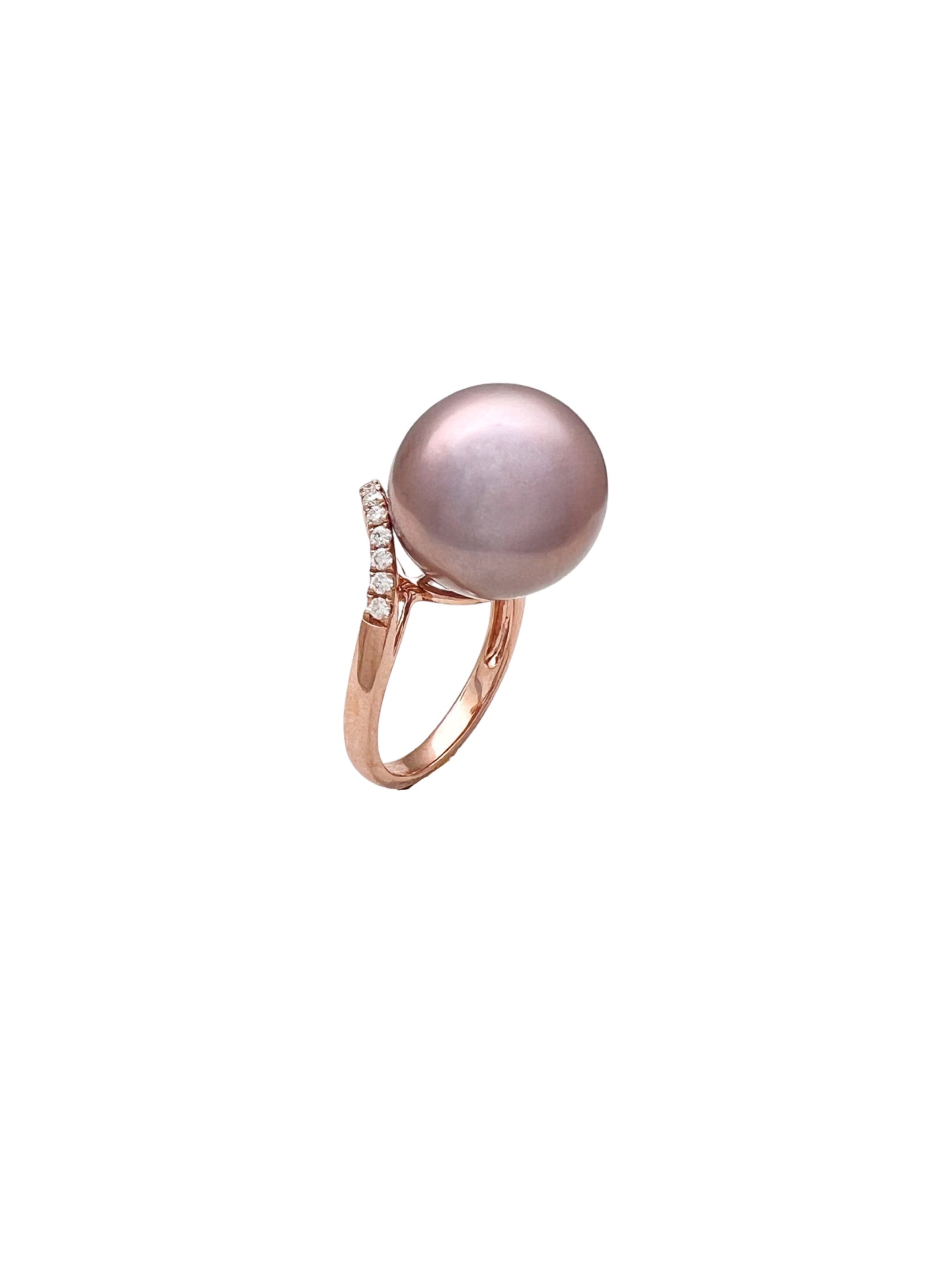 12.6MM Certified Aubergine South Sea Pearl & 0.31 Carats Diamonds Set In 18 Karat Rose Gold Ring