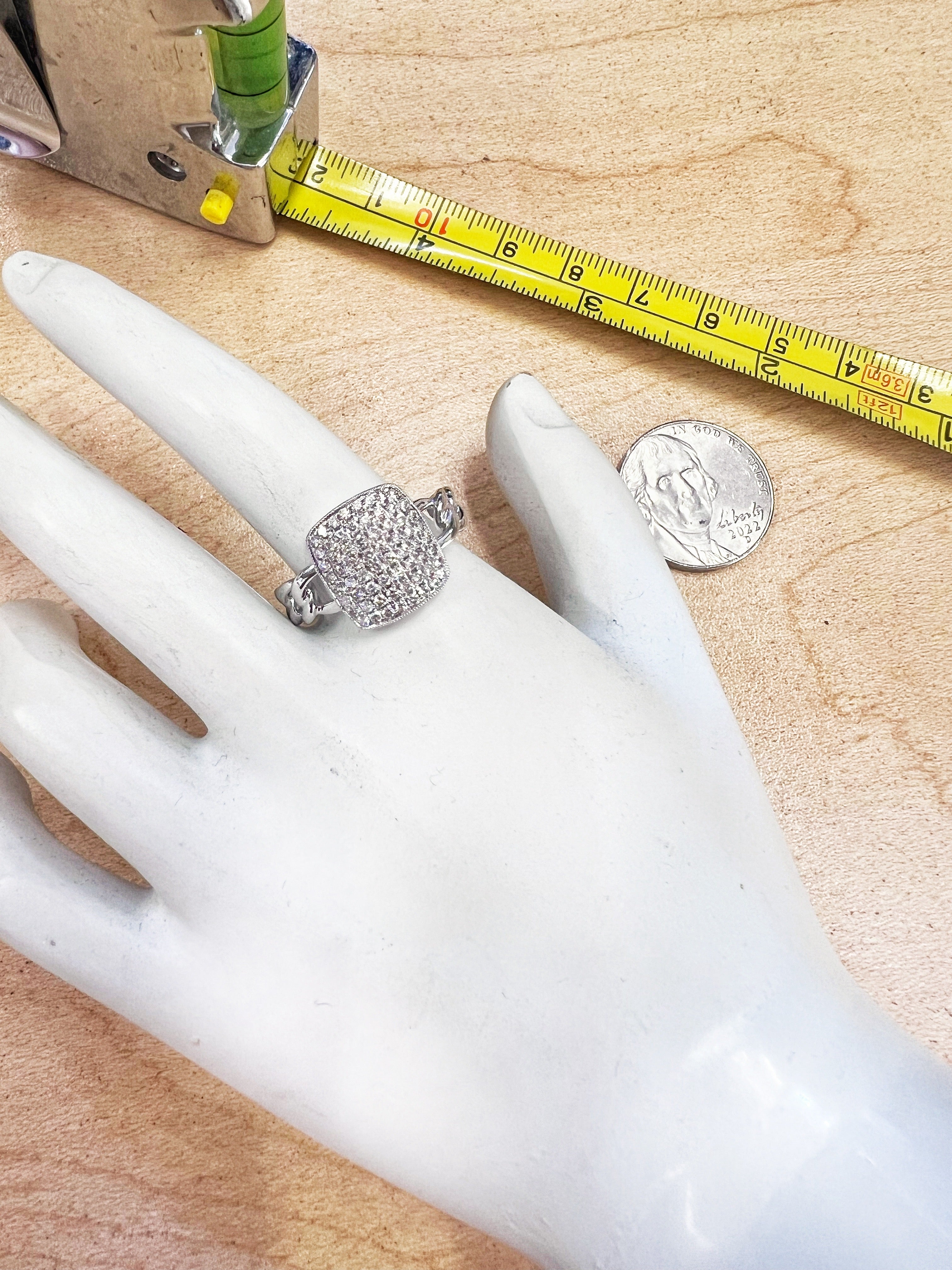 0.45 Carats Diamonds VS2 Set In 14 Karat White Gold Cuban Ring