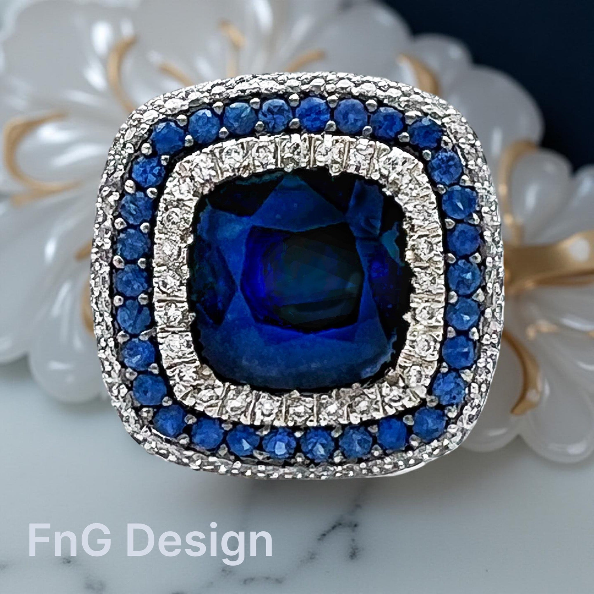 5.40 Carats Sapphire/Center 4.80 Sapphire Madagascar And 1.02 Carats Diamond VS2 Set 14 Karat White Gold Ring