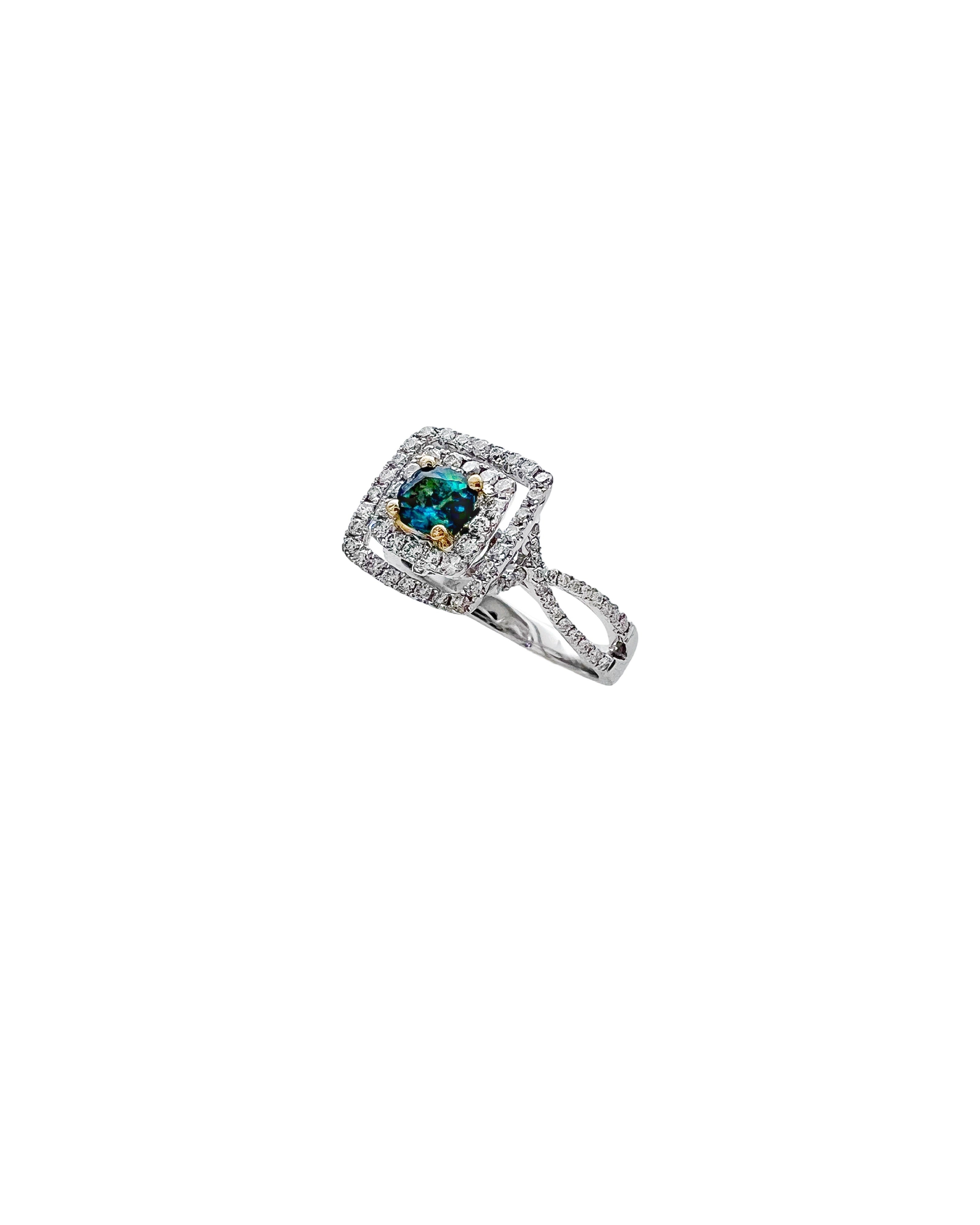 0.56 Carats Alexandrite GIA (Certified) & 0.92 Carats Diamonds VS2 Set In 18 Karat White-Yellow Gold Ring