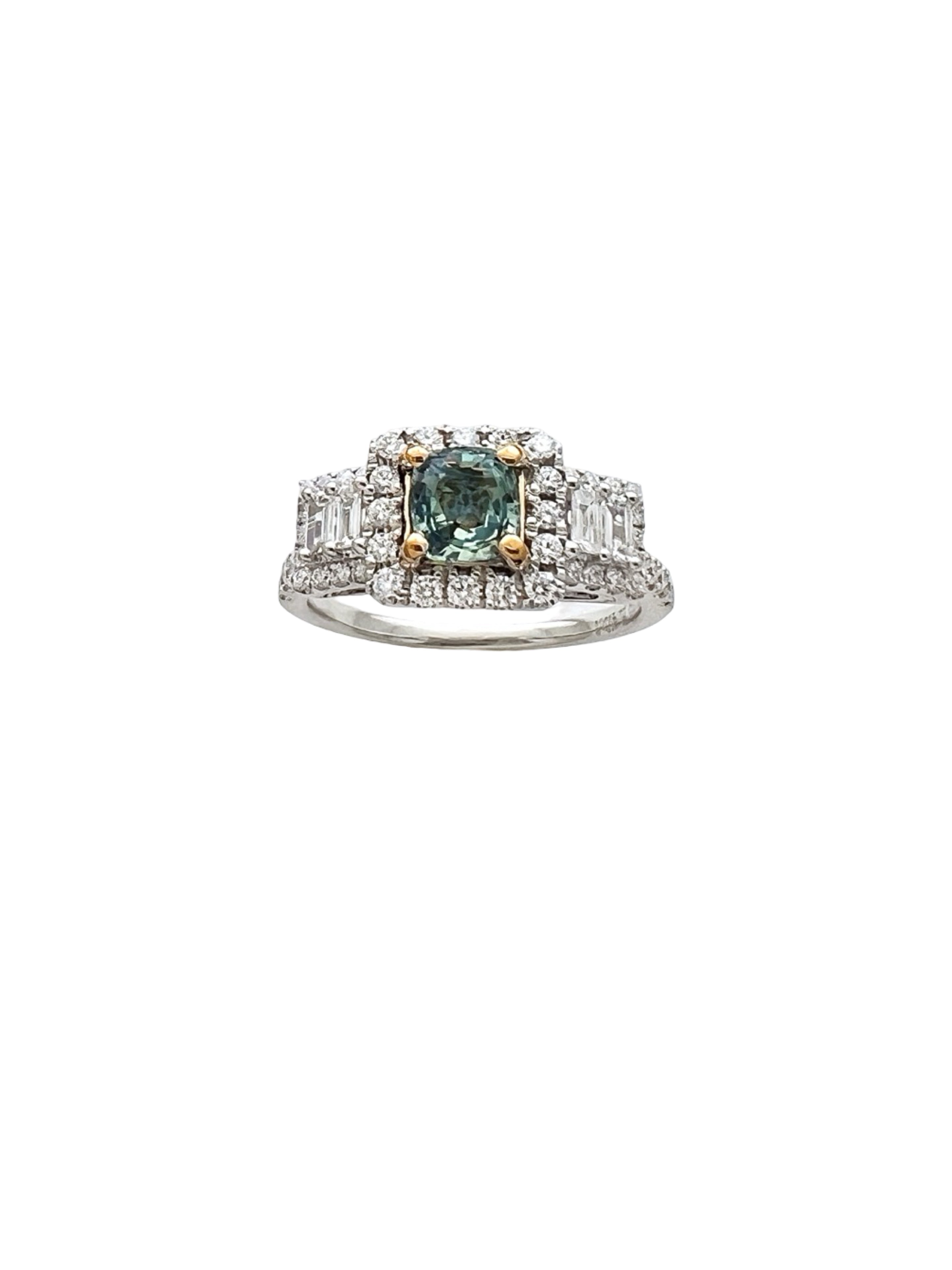 0.63 Carats Alexandrite GIA (Certified) & 0.92 Carats Diamonds VS2 Set In 14K White & Yellow Gold Ring