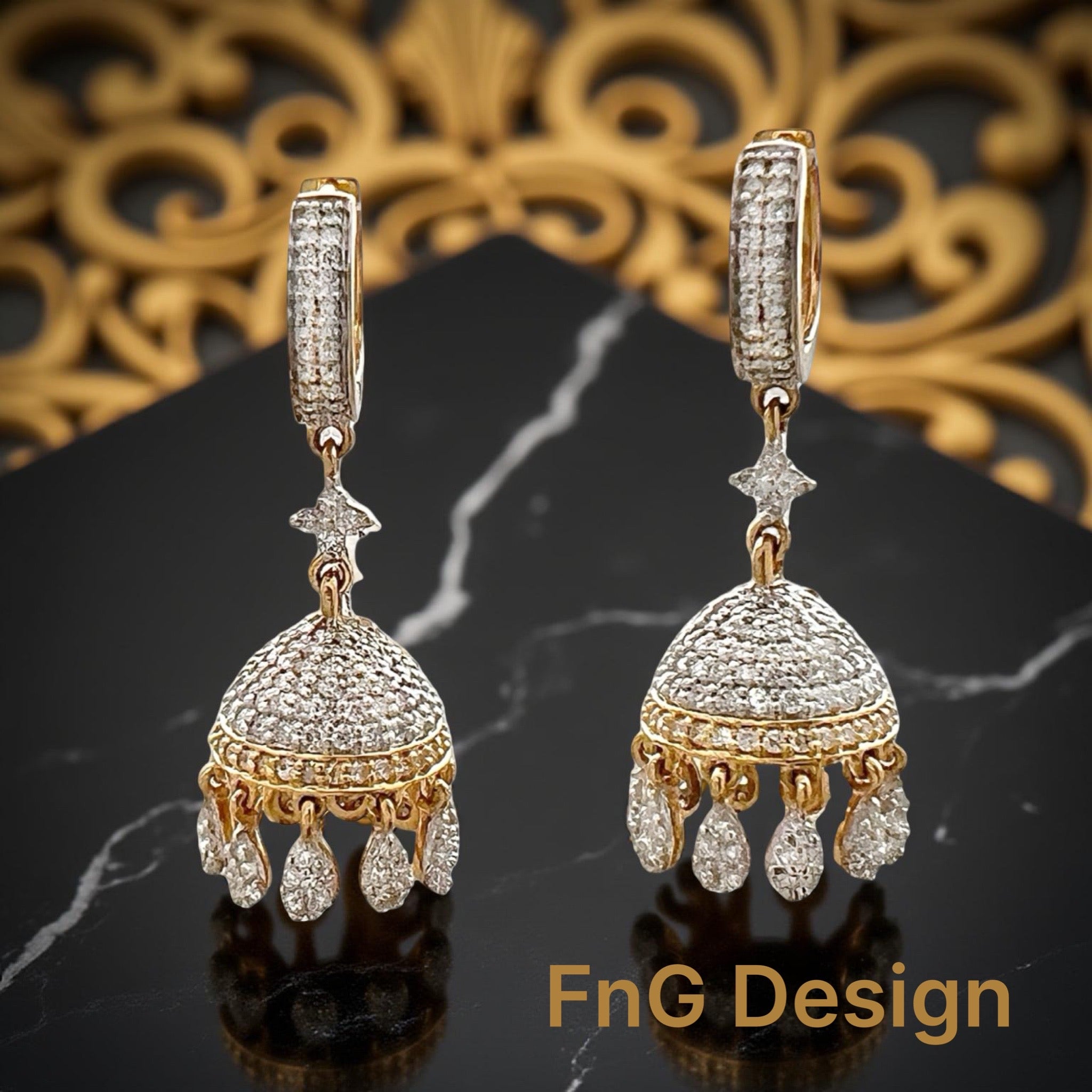 4.32 Carats Diamonds VS2 Set In 18 Karat Yellow Gold Jhumka Earrings