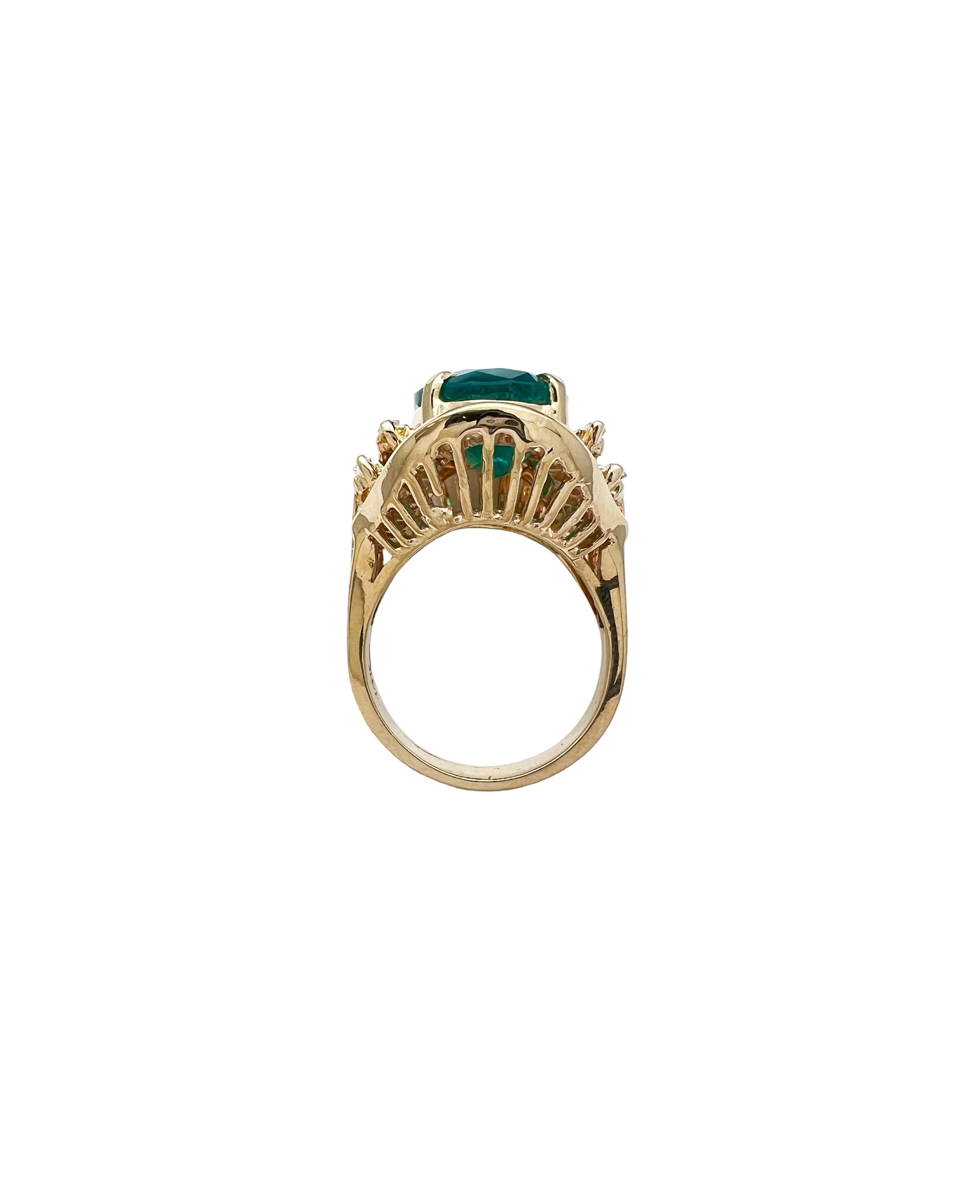 6.32 Carats Brazilian Emerald F2 (Certified) & 1.85 Carats Diamond VS2 Set In 14 Karat Yellow Gold Ring