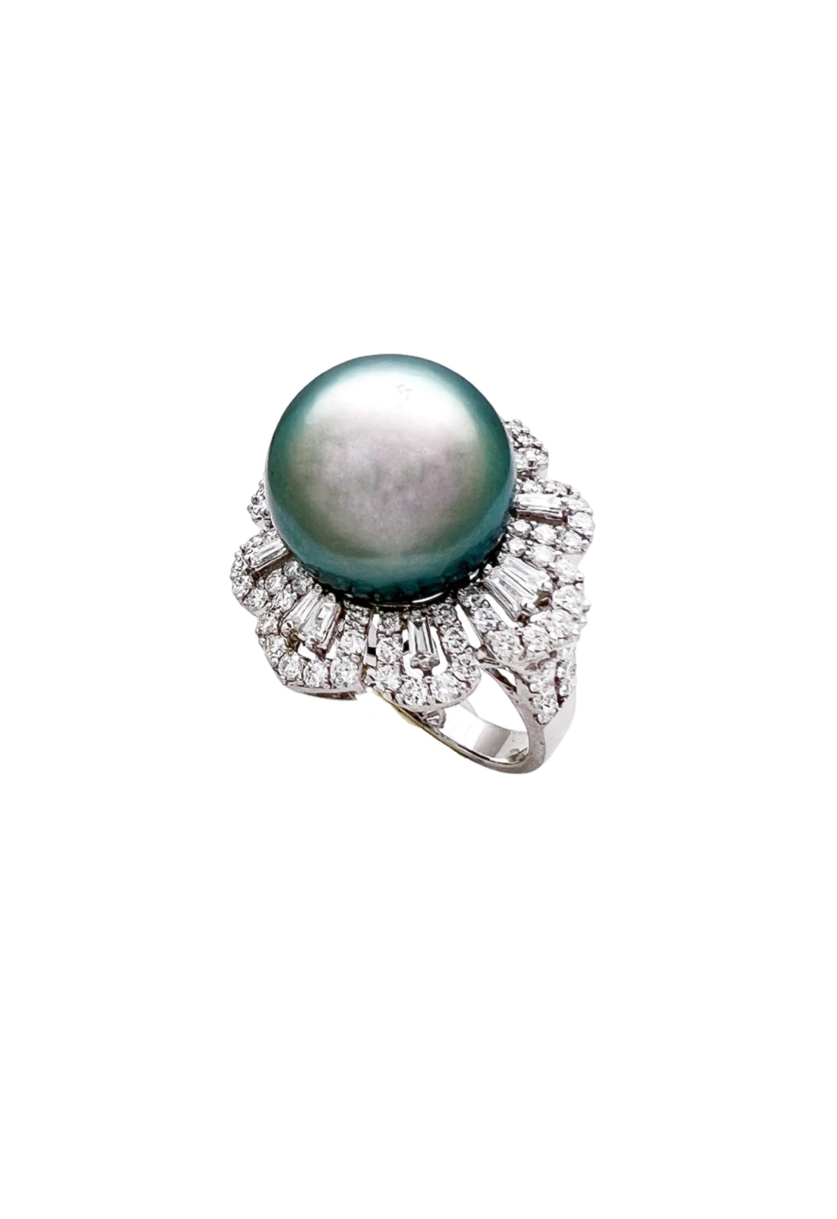 14.2MM Tahitian Pearl (Certificated) & 2.04 Cts Diamonds Set In 18K White Gold Ring