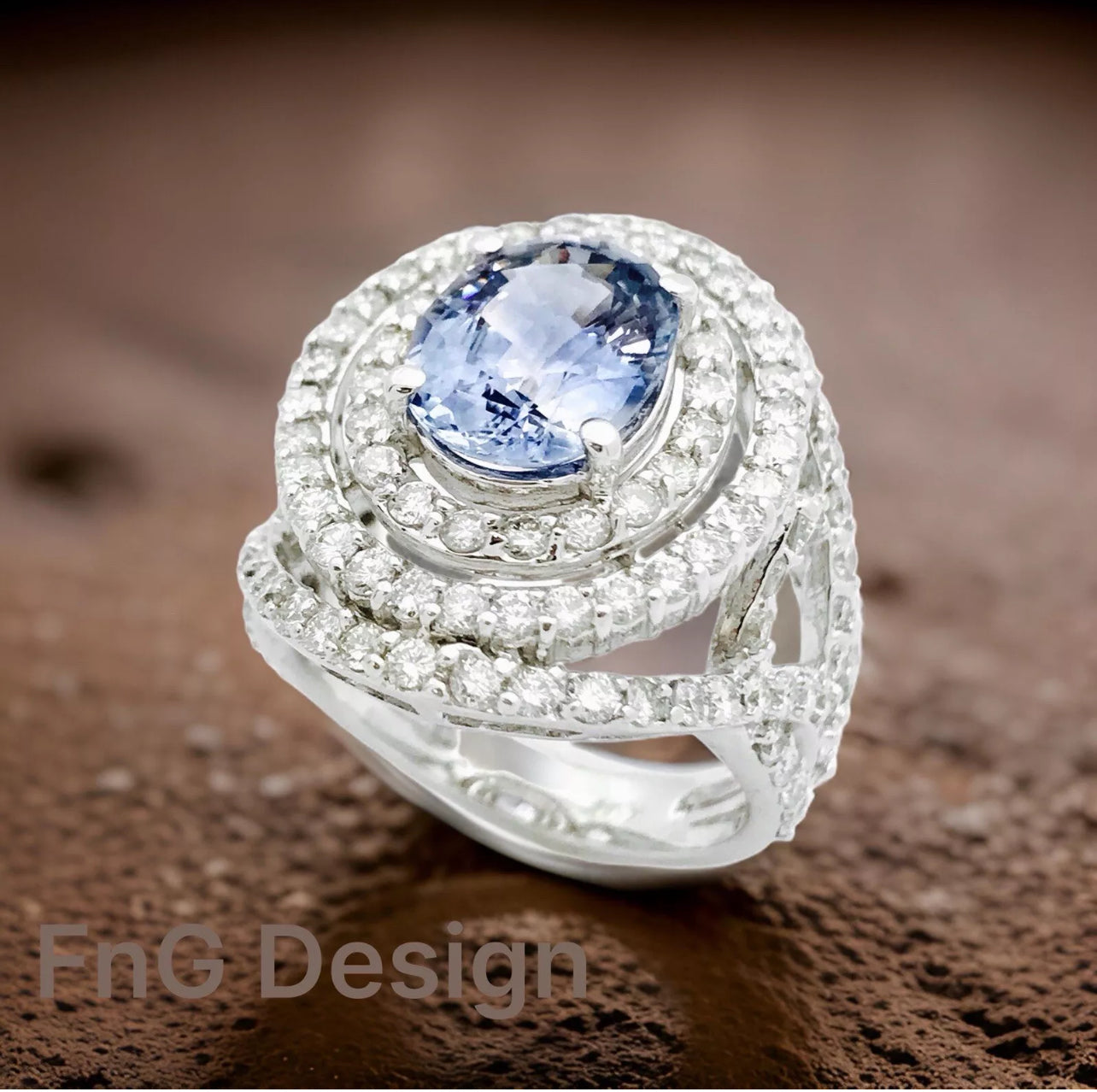 3.86Cts Sapphire Unheated(Lite Violetish-Blue) 2.65Cts Diamond 14K White Gold Ring